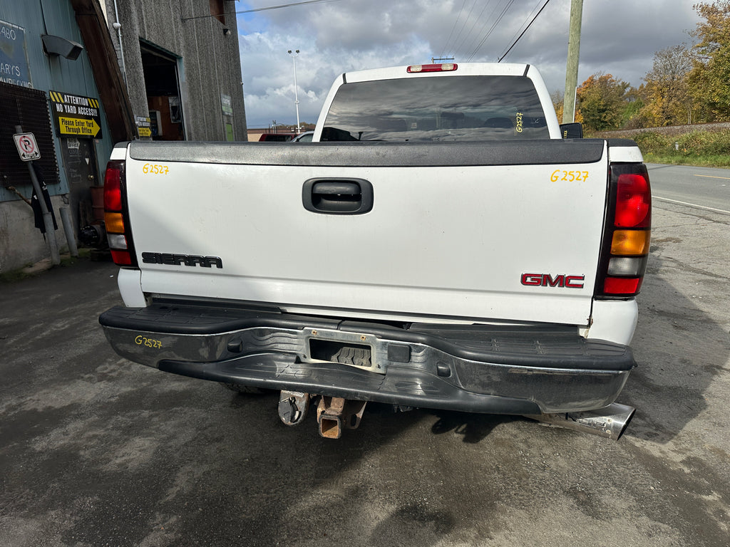 2004 GMC Sierra K2500HD 6.6 LLY Duramax – G2527