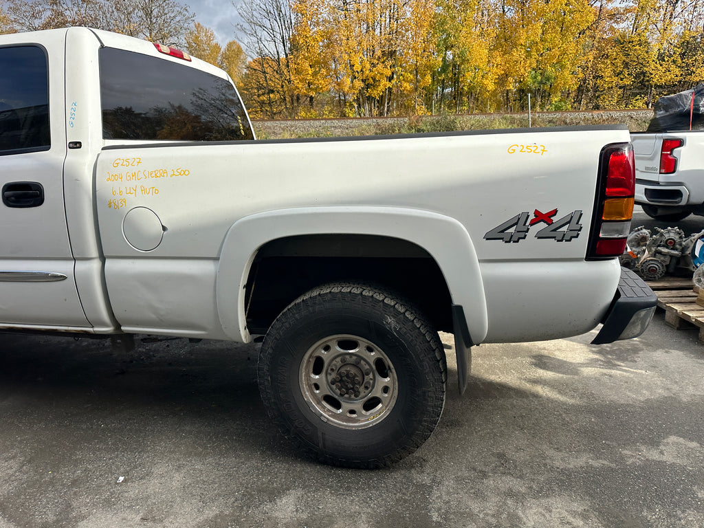 2004 GMC Sierra K2500HD 6.6 LLY Duramax – G2527