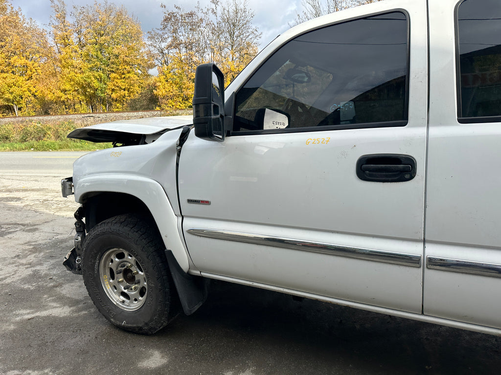 2004 GMC Sierra K2500HD 6.6 LLY Duramax – G2527