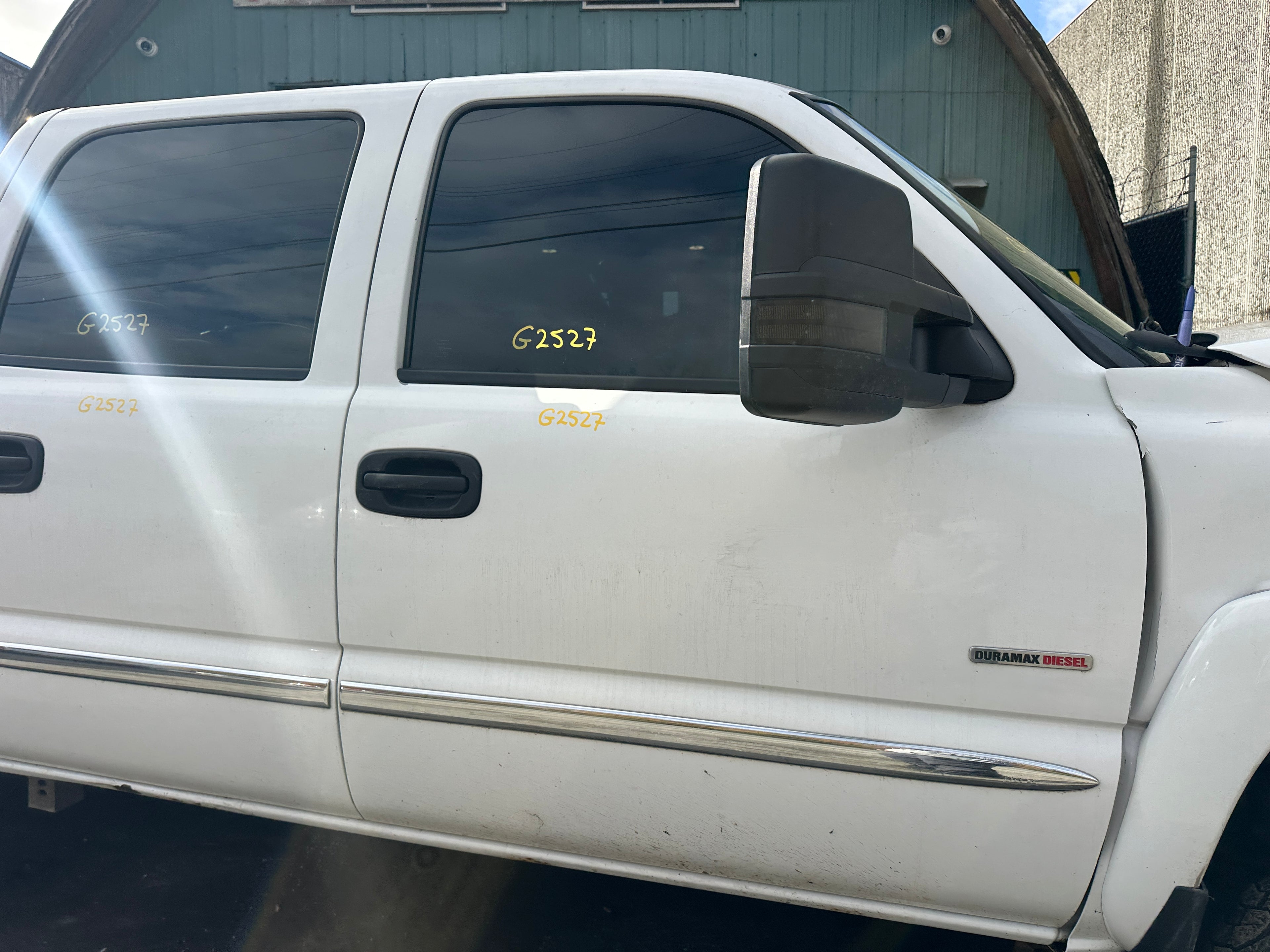 2004 GMC Sierra K2500HD 6.6 LLY Duramax – G2527
