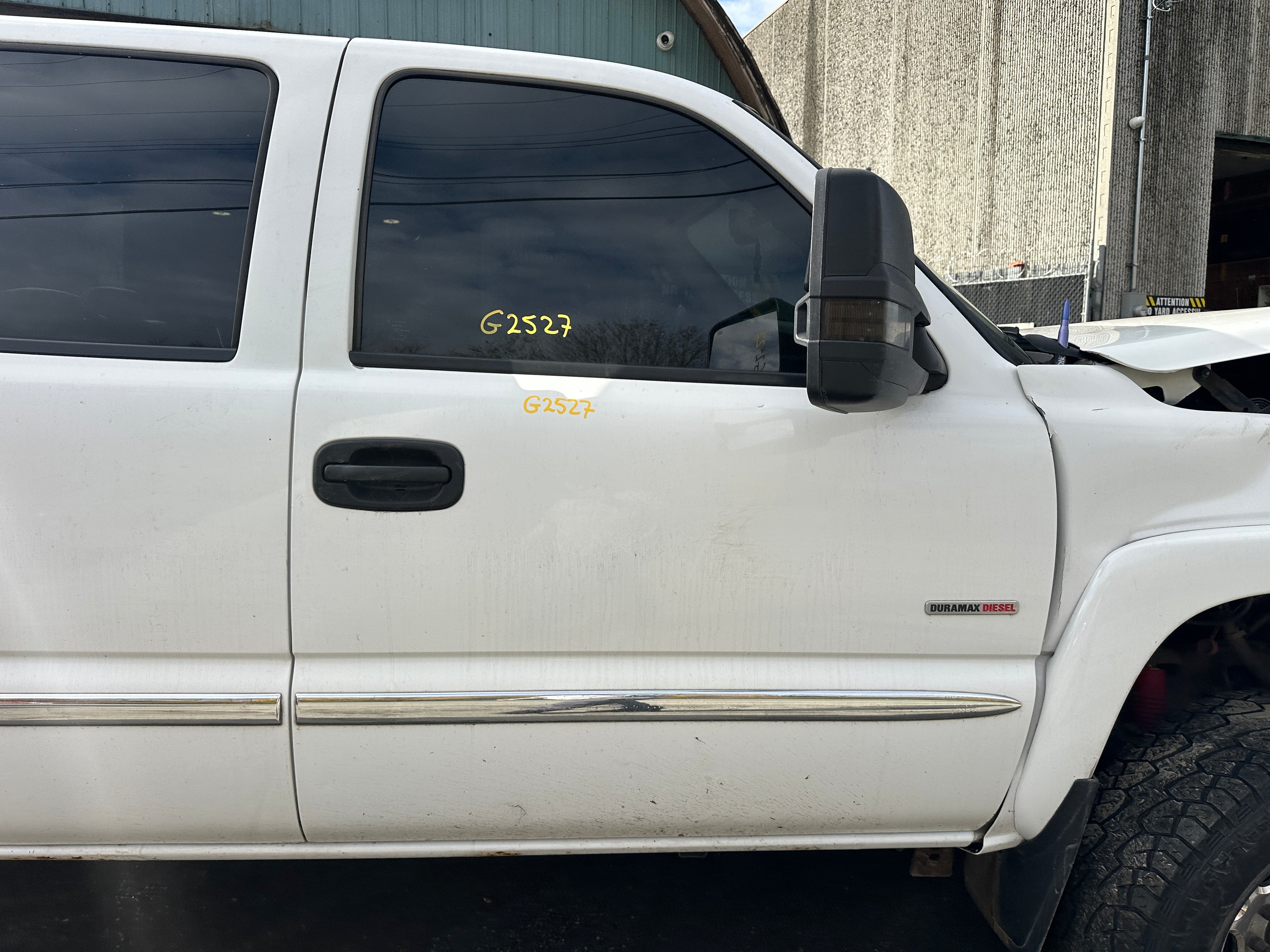 2004 GMC Sierra K2500HD 6.6 LLY Duramax – G2527
