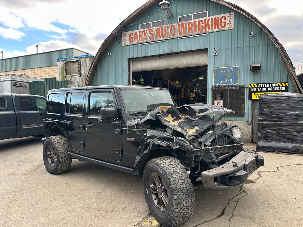 2016 Jeep Wrangler JK Unlimited Sahara 3.6 – J2606