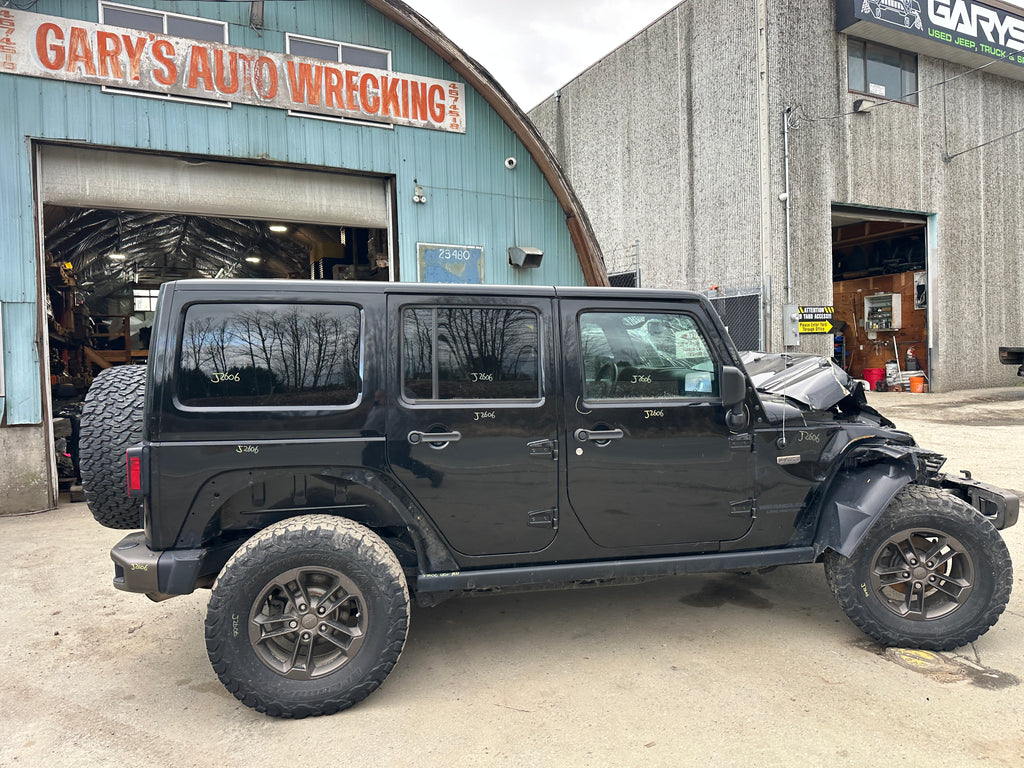 2016 Jeep Wrangler JK Unlimited Sahara 3.6 – J2606