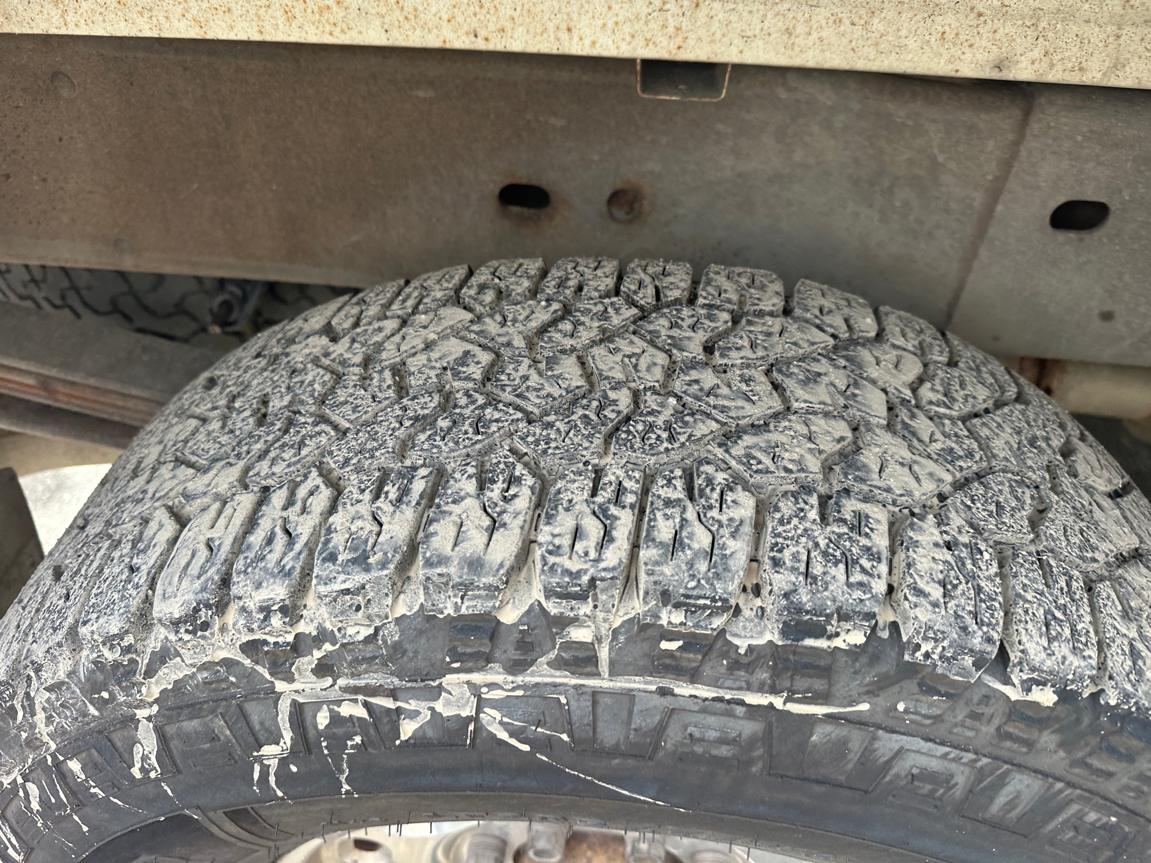 2004 GMC Sierra K2500HD 6.6 LLY Duramax – G2527