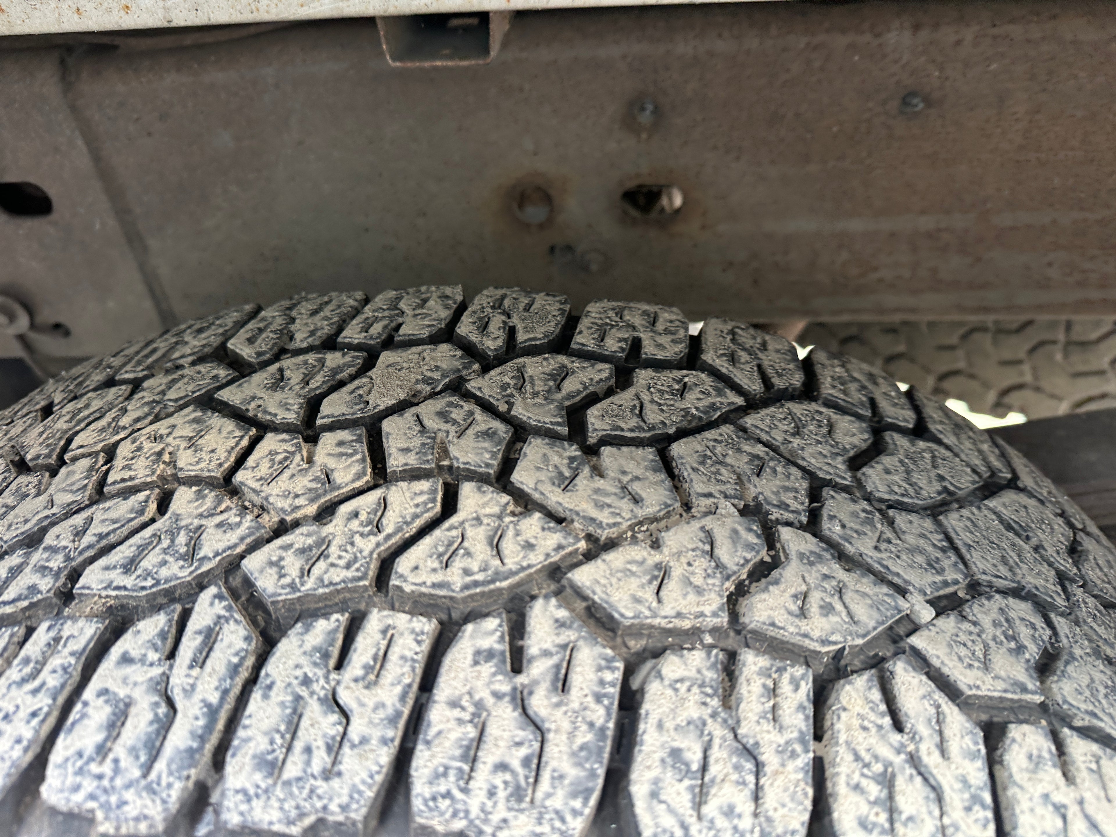 2004 GMC Sierra K2500HD 6.6 LLY Duramax – G2527