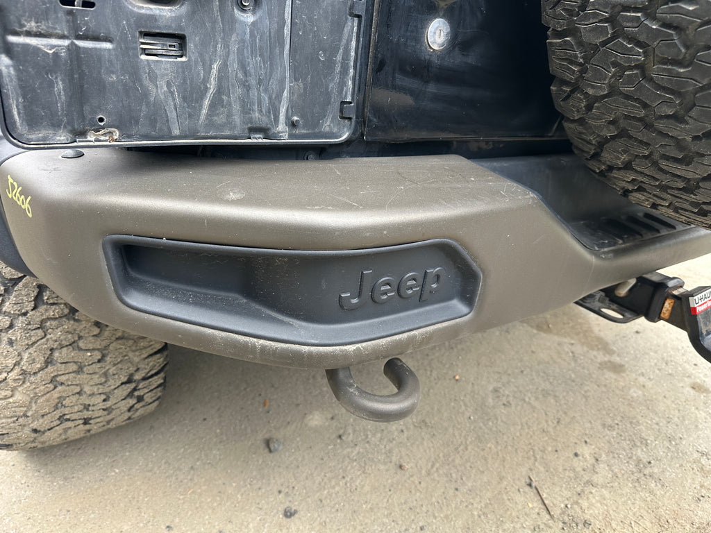2016 Jeep Wrangler JK Unlimited Sahara 3.6 – J2606