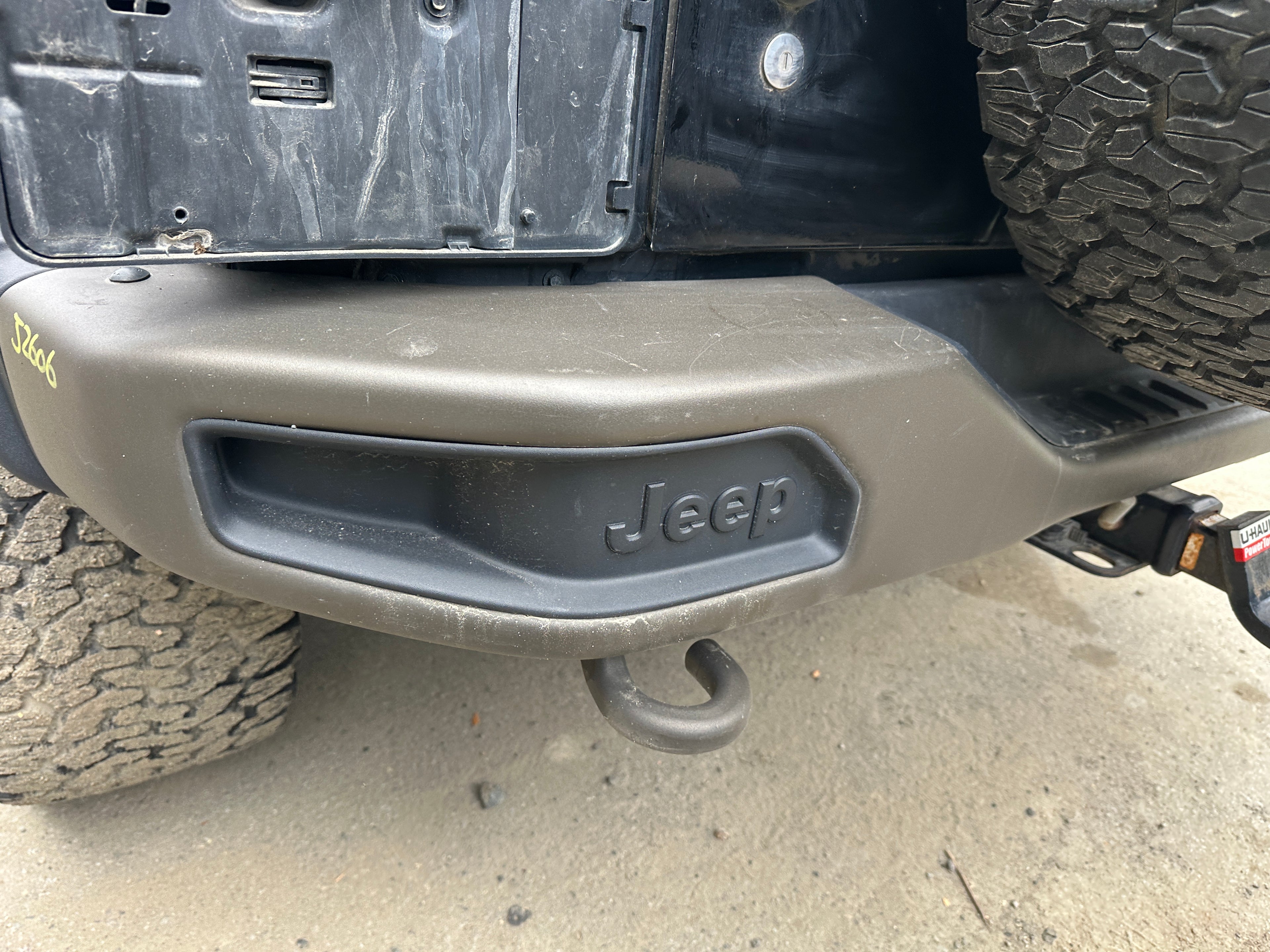 2016 Jeep Wrangler JK Unlimited Sahara 3.6 – J2606