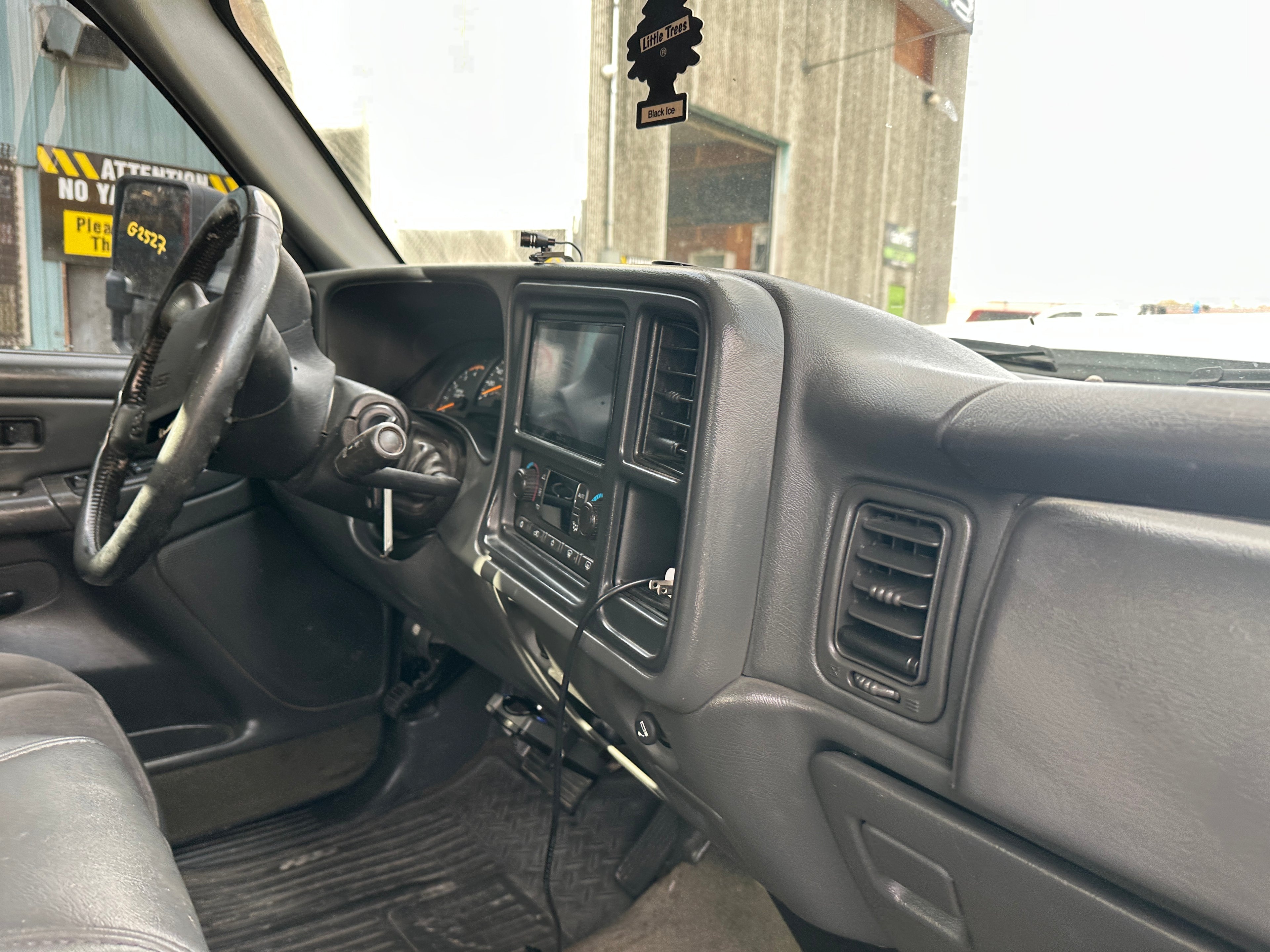 2004 GMC Sierra K2500HD 6.6 LLY Duramax – G2527