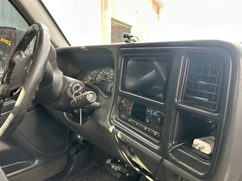 2004 GMC Sierra K2500HD 6.6 LLY Duramax – G2527