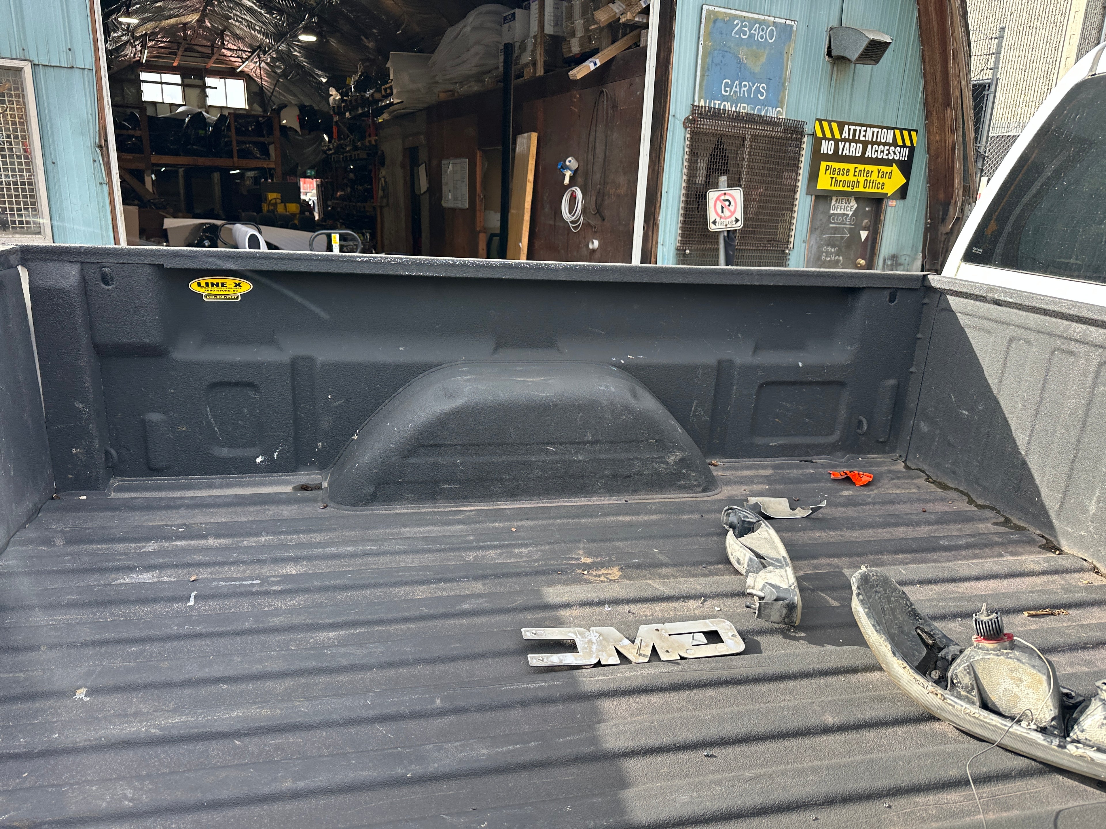 2004 GMC Sierra K2500HD 6.6 LLY Duramax – G2527