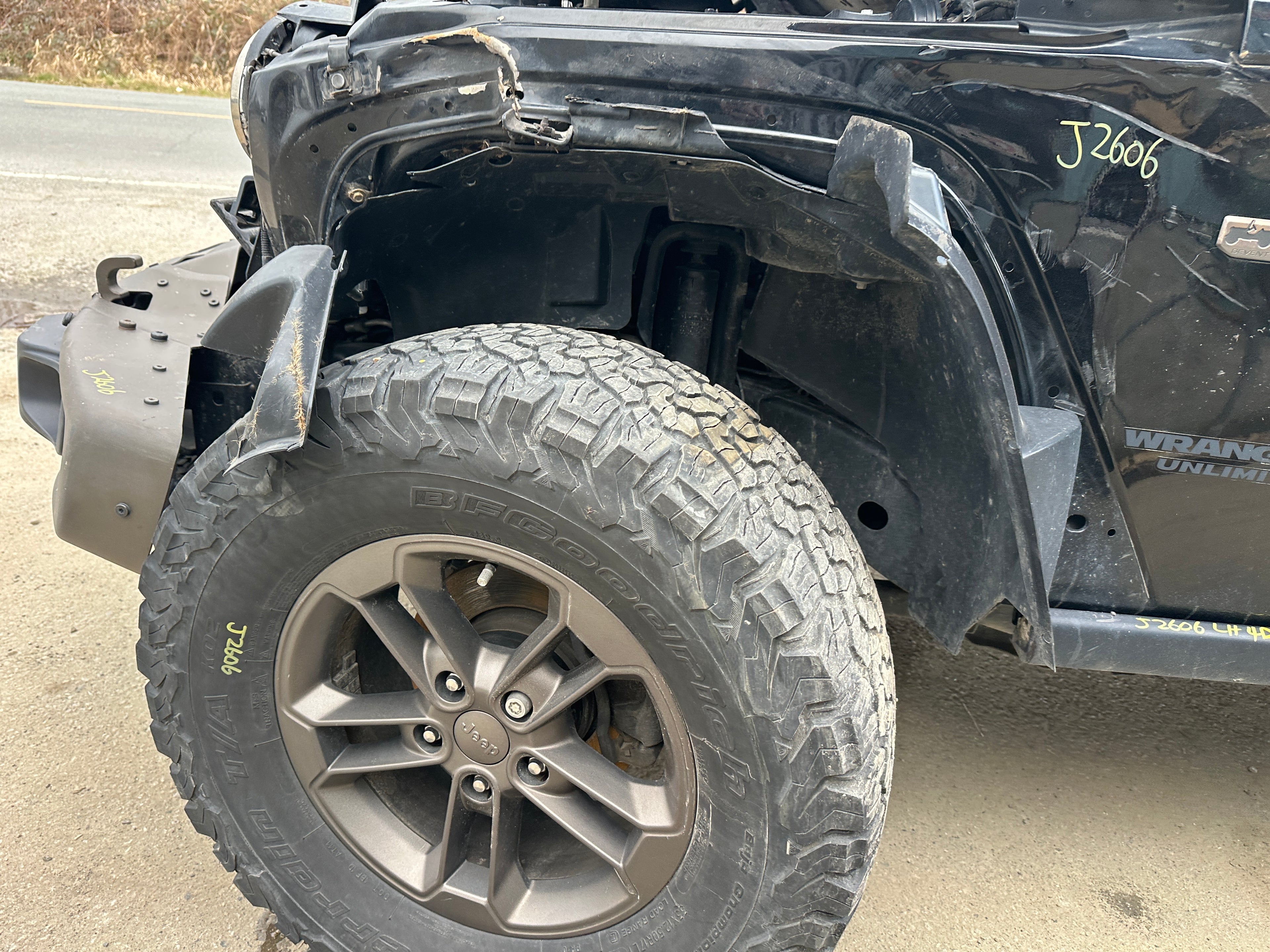 2016 Jeep Wrangler JK Unlimited Sahara 3.6 – J2606