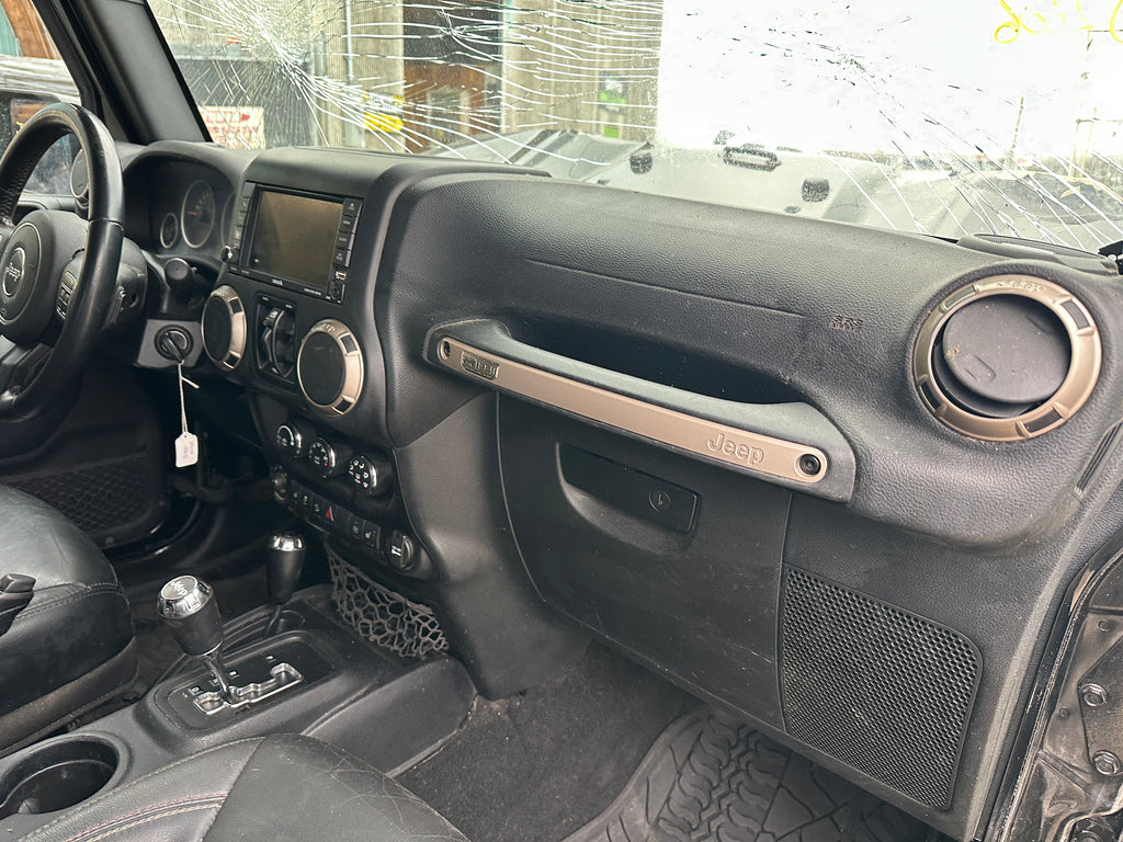 2016 Jeep Wrangler JK Unlimited Sahara 3.6 – J2606