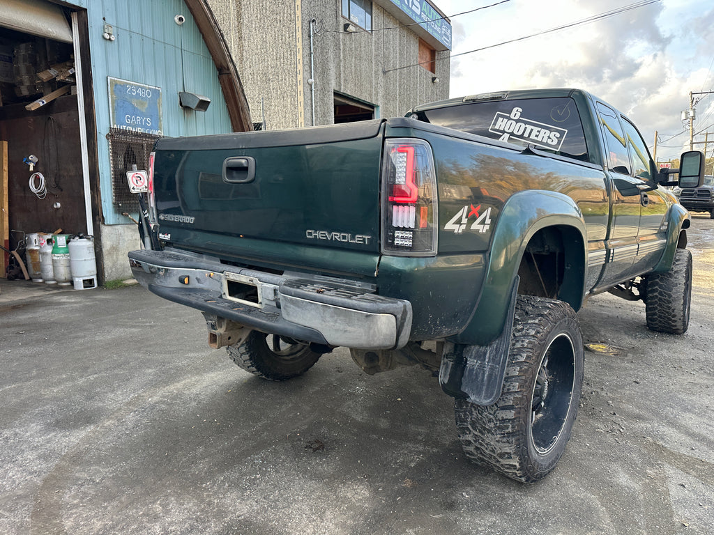 2001 Chevrolet Silverado K2500HD 6.6 LB7 Duramax – C2537