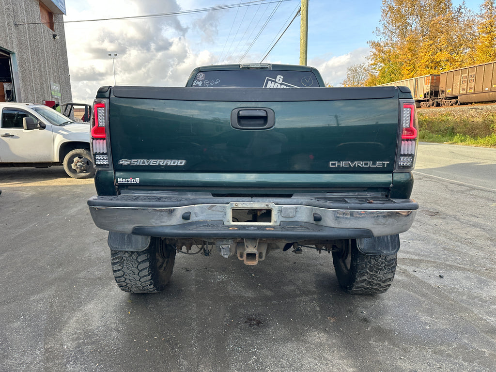 2001 Chevrolet Silverado K2500HD 6.6 LB7 Duramax – C2537