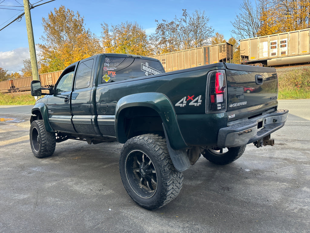 2001 Chevrolet Silverado K2500HD 6.6 LB7 Duramax – C2537
