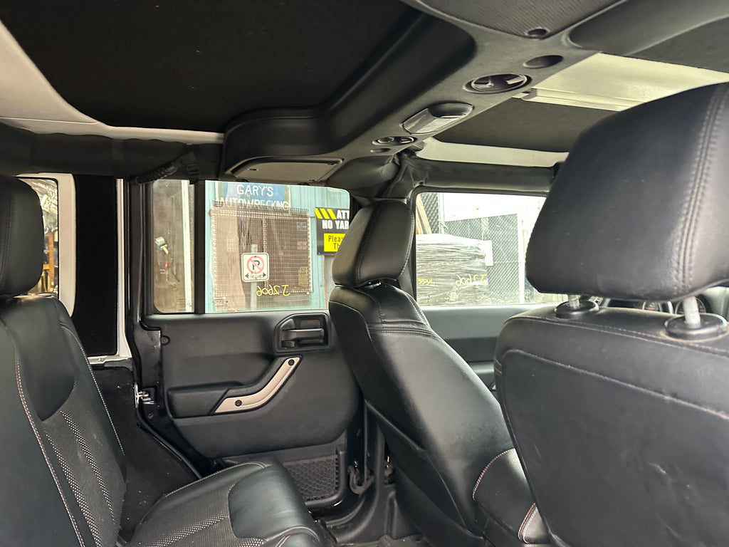 2016 Jeep Wrangler JK Unlimited Sahara 3.6 – J2606