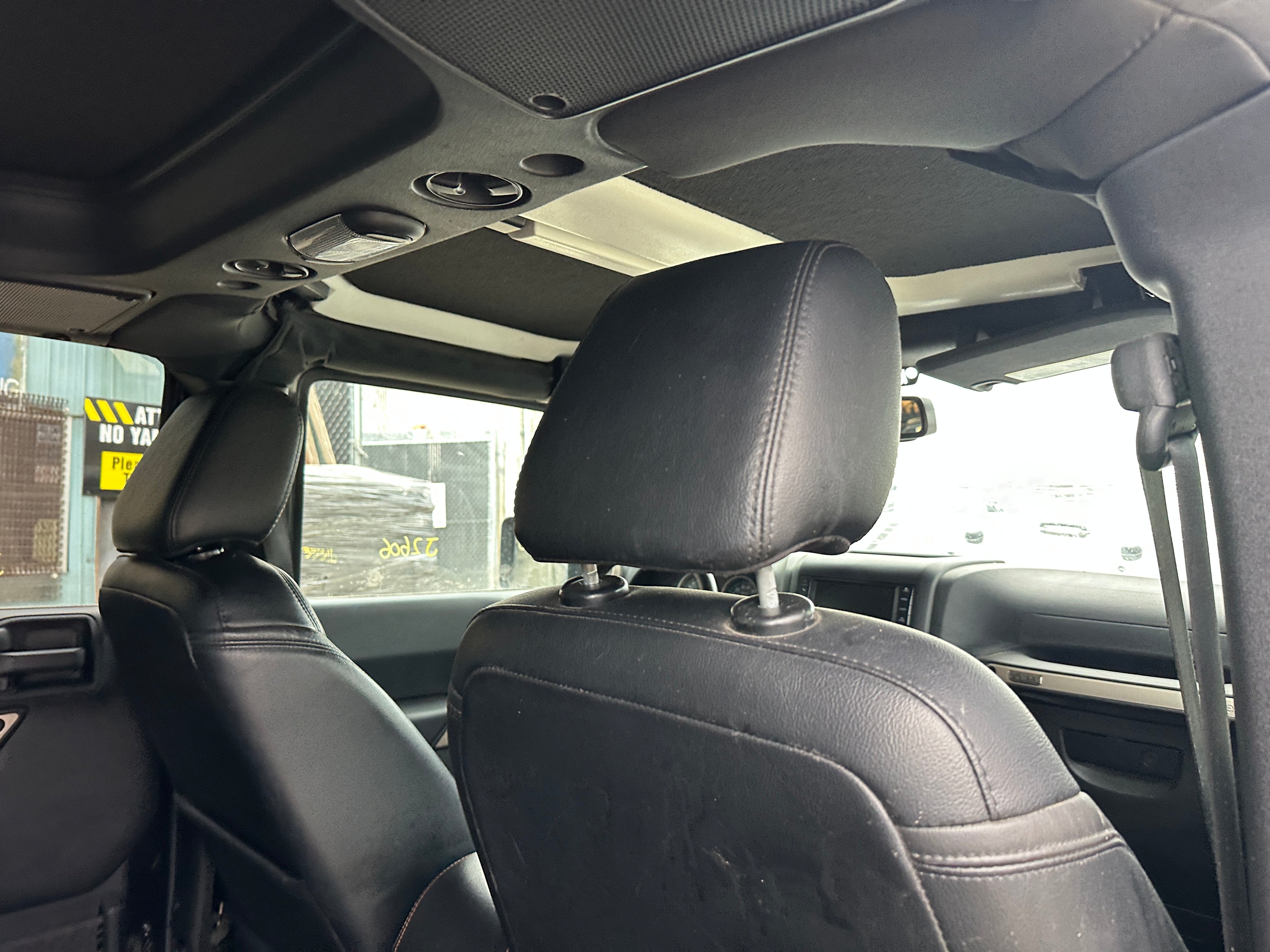 2016 Jeep Wrangler JK Unlimited Sahara 3.6 – J2606