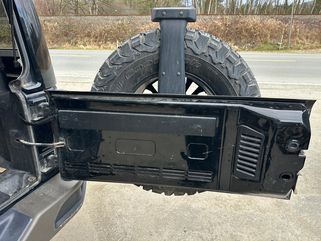 2016 Jeep Wrangler JK Unlimited Sahara 3.6 – J2606