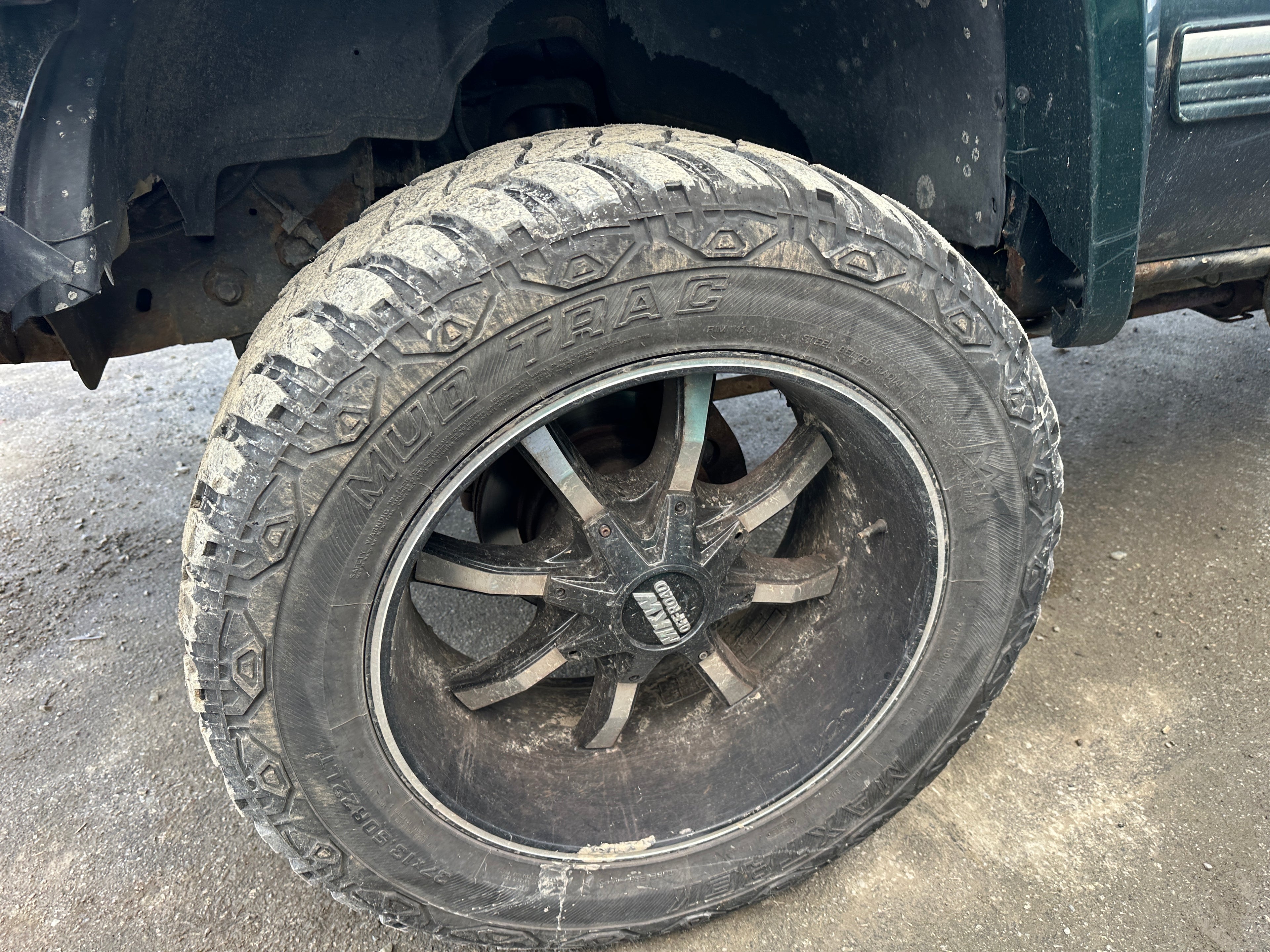 2001 Chevrolet Silverado K2500HD 6.6 LB7 Duramax – C2537