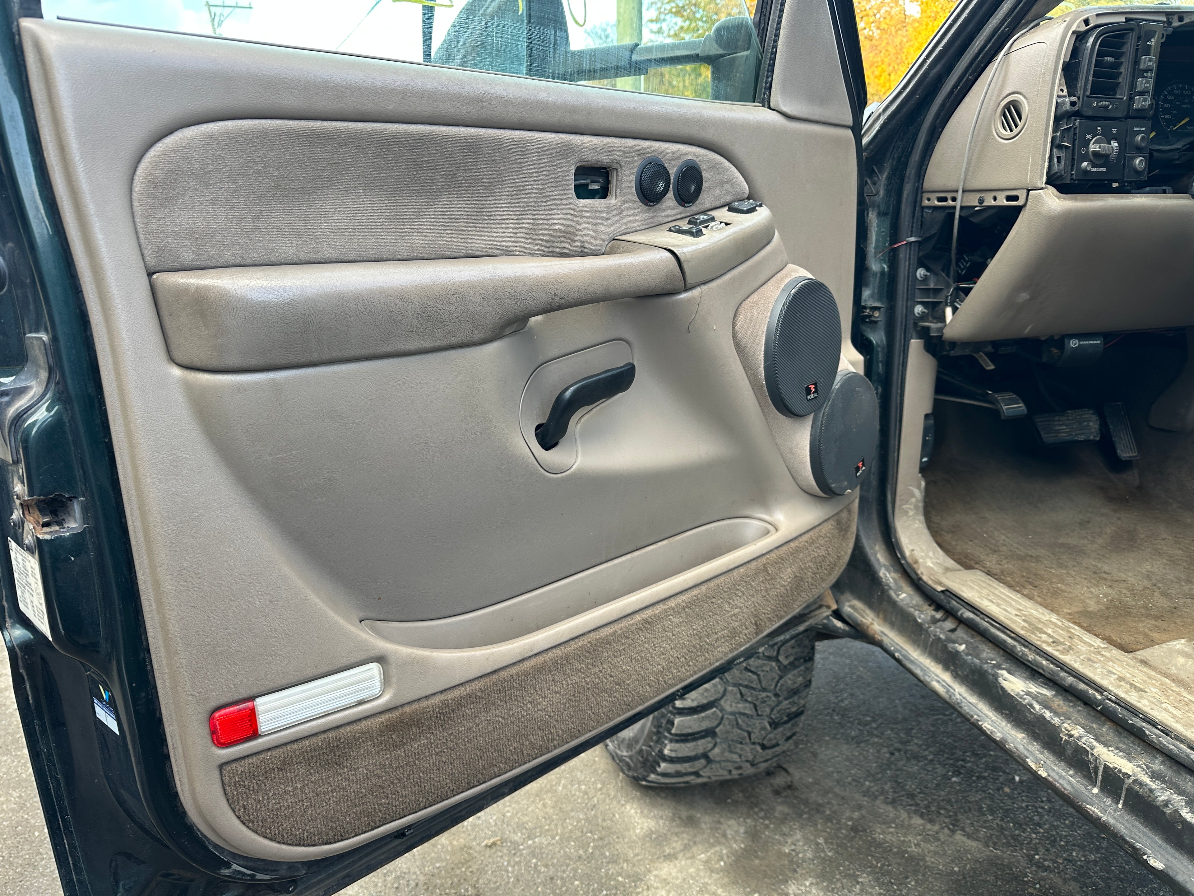 2001 Chevrolet Silverado K2500HD 6.6 LB7 Duramax – C2537