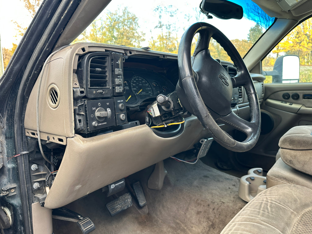 2001 Chevrolet Silverado K2500HD 6.6 LB7 Duramax – C2537