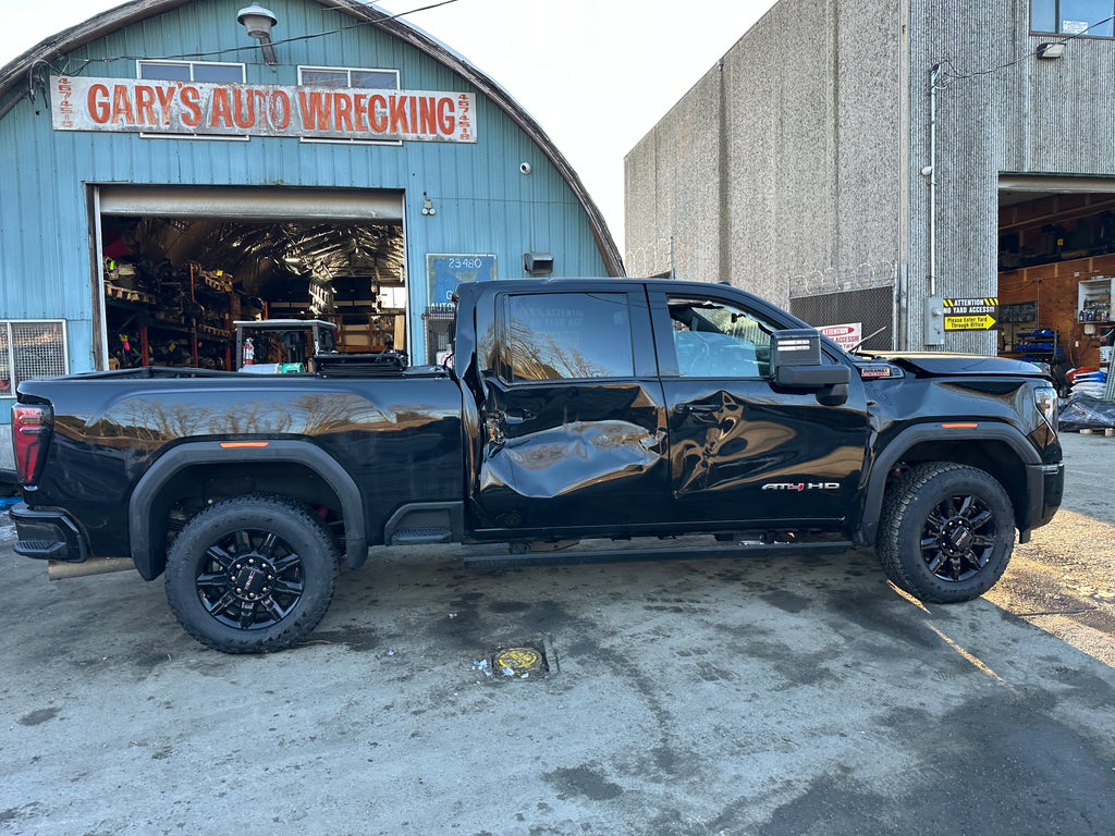 2024 GMC Sierra 3500 AT4 – G2508