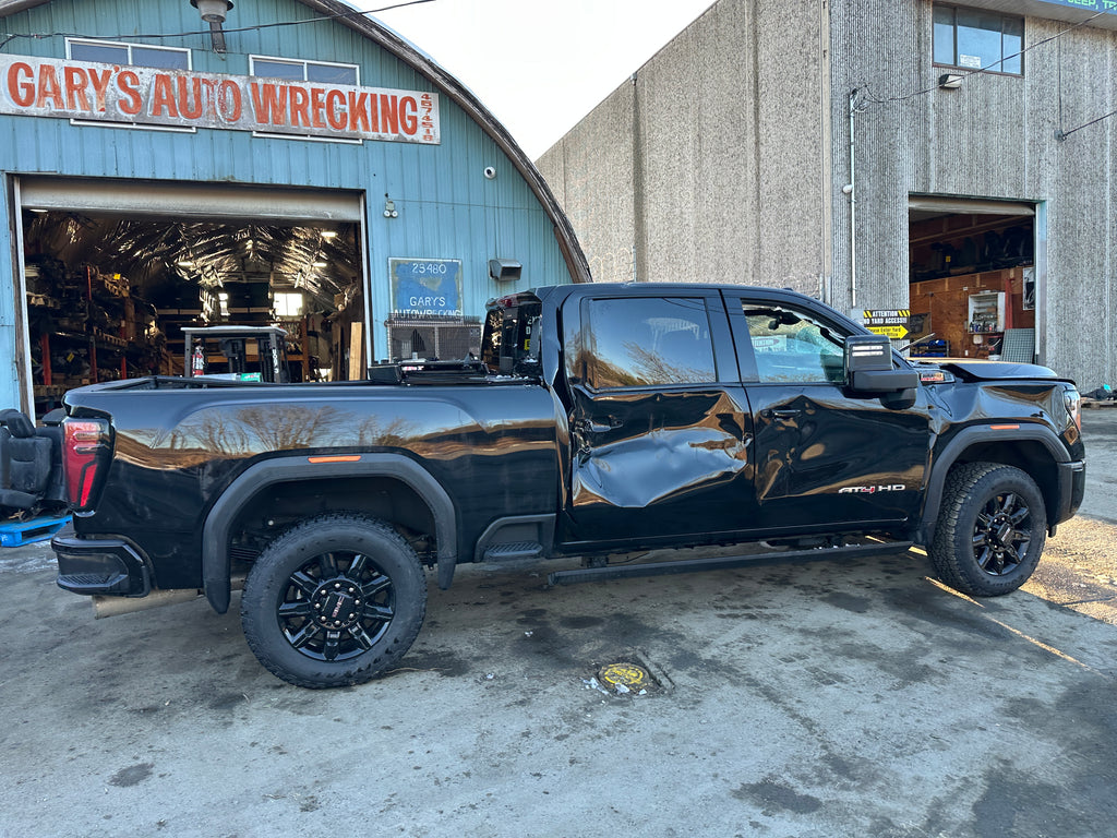 2024 GMC Sierra 3500 AT4 – G2508