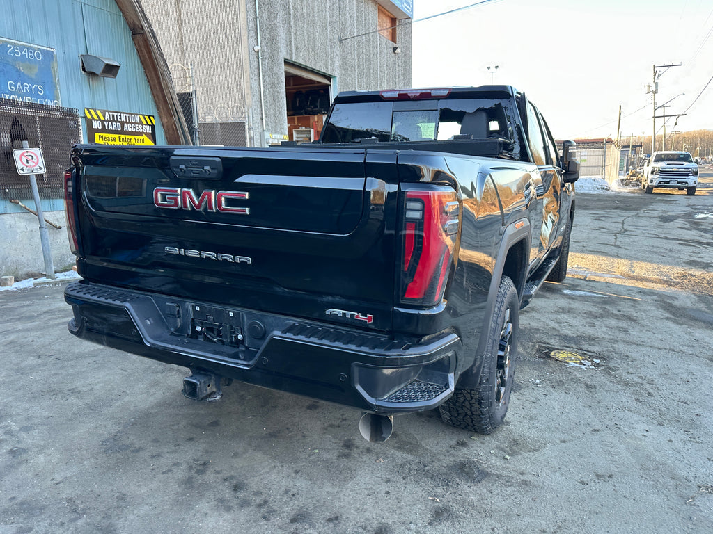 2024 GMC Sierra 3500 AT4 – G2508