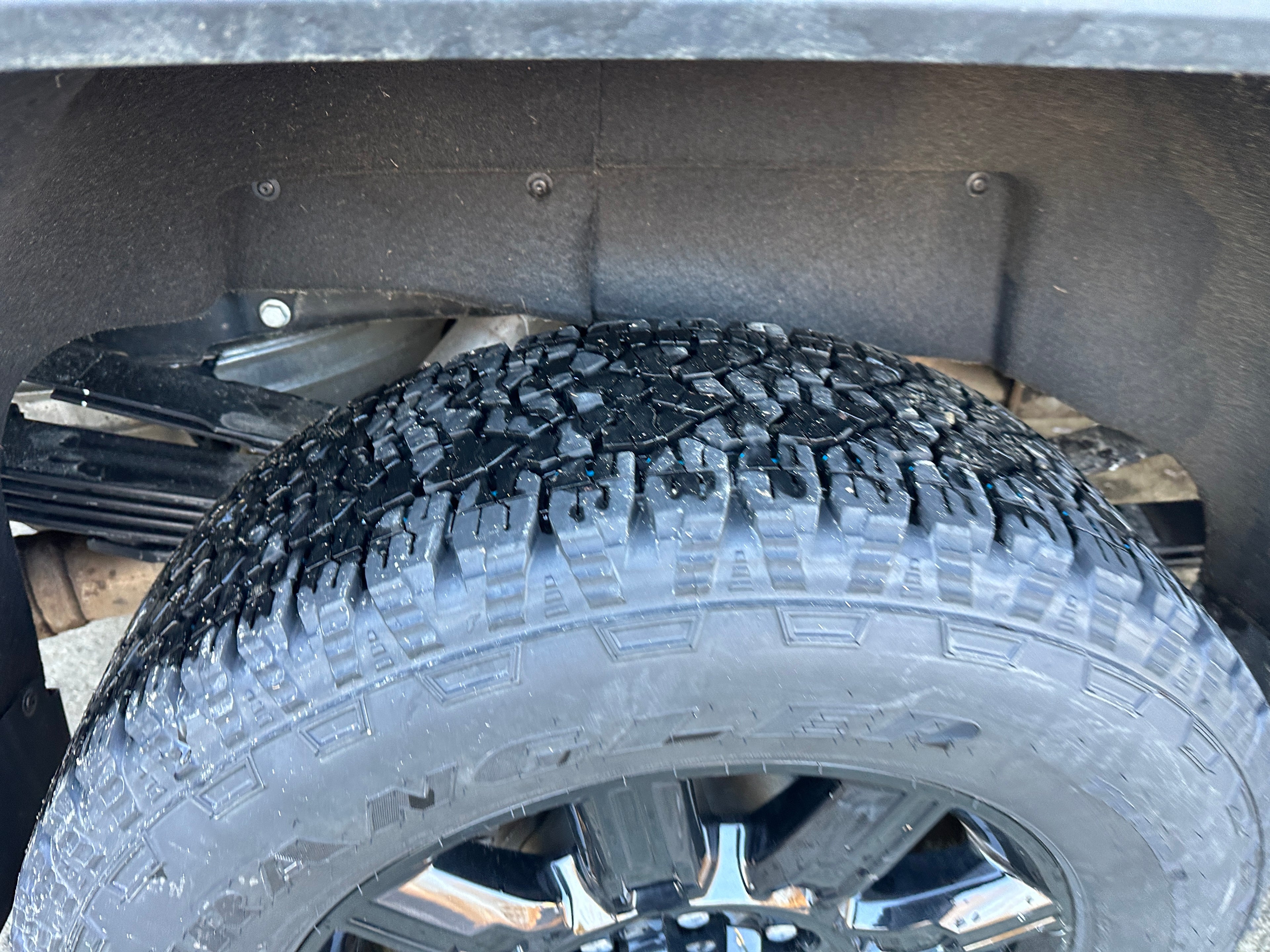 2024 GMC Sierra 3500 AT4 – G2508