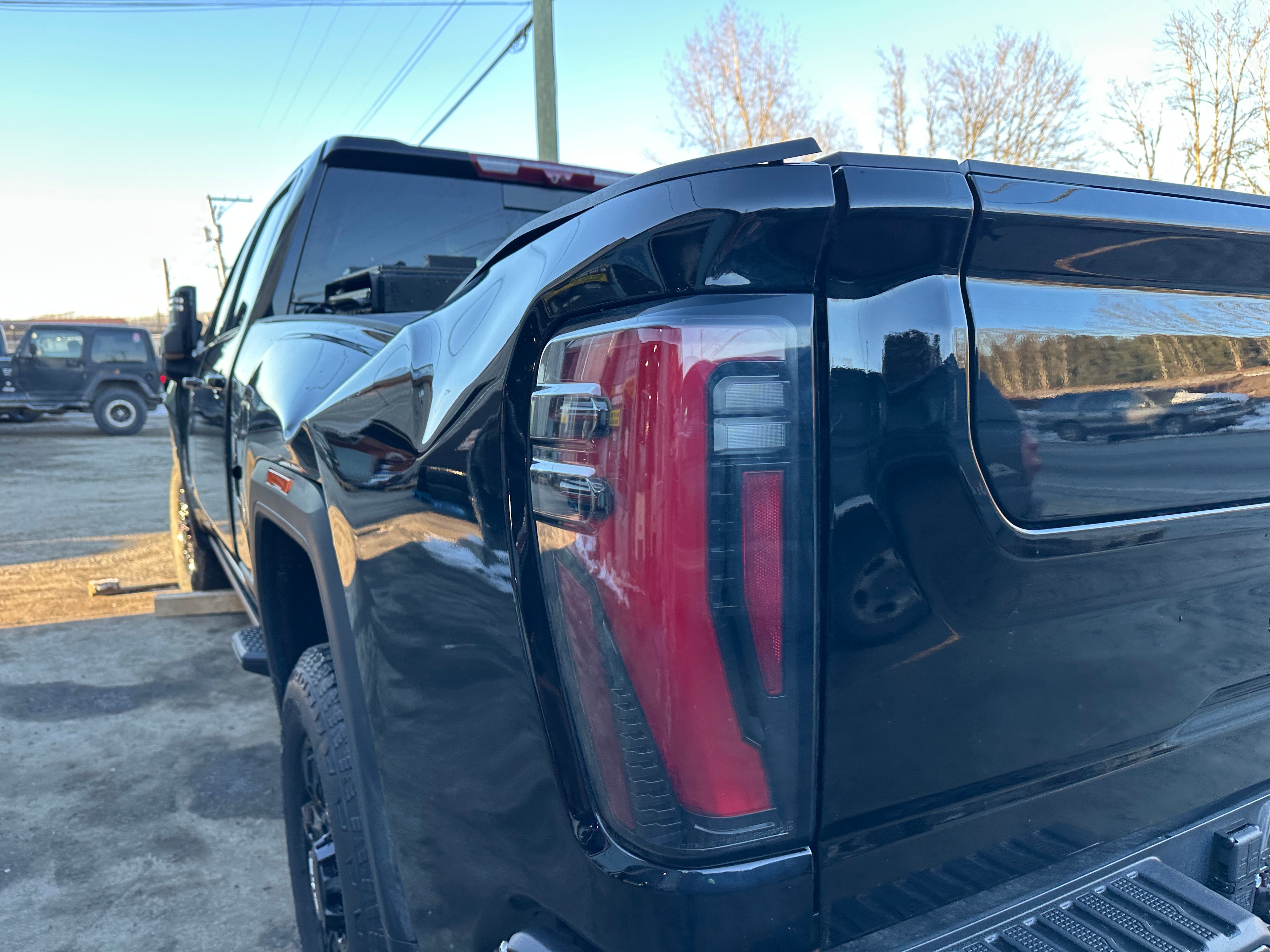2024 GMC Sierra 3500 AT4 – G2508