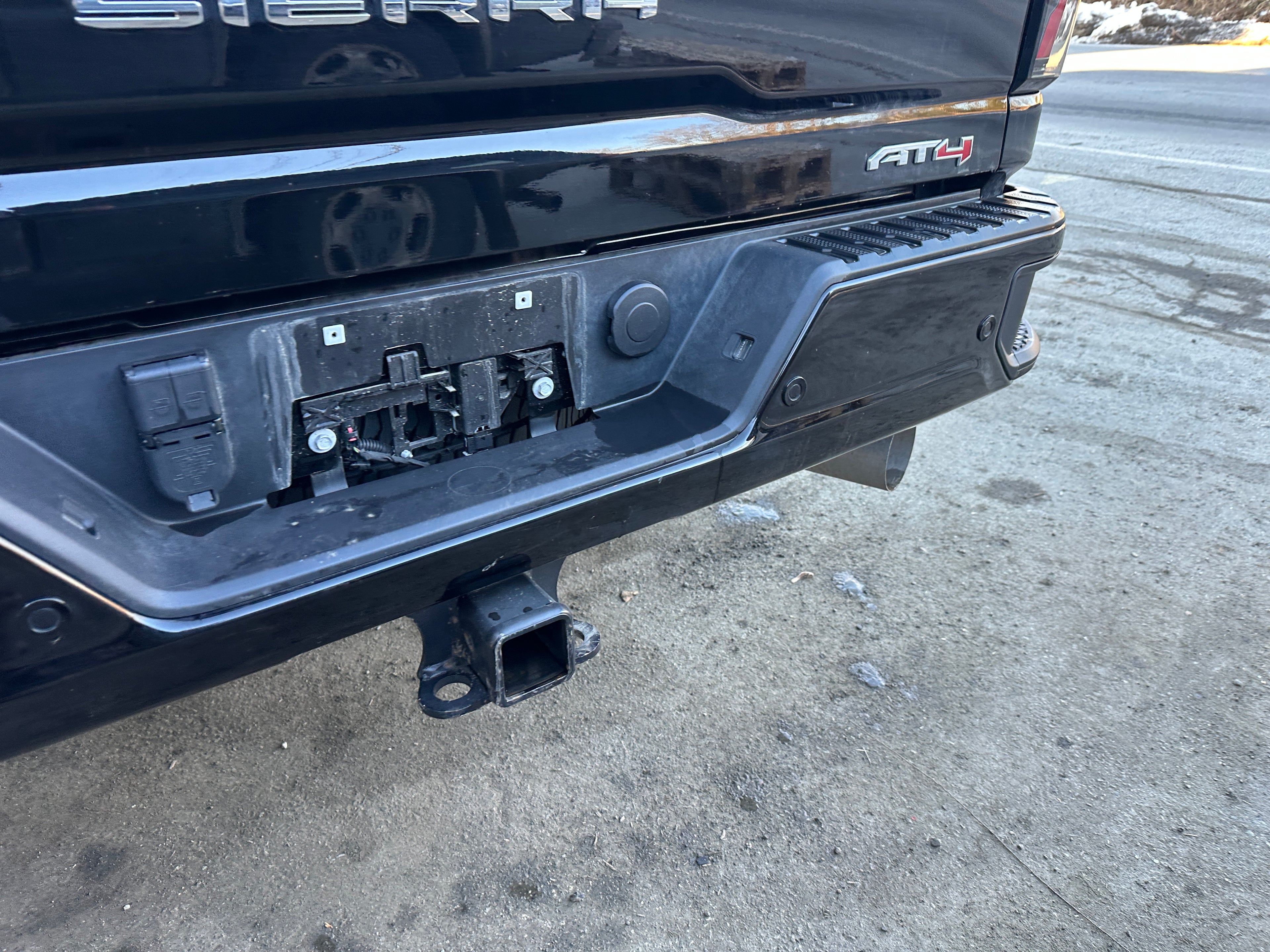 2024 GMC Sierra 3500 AT4 – G2508