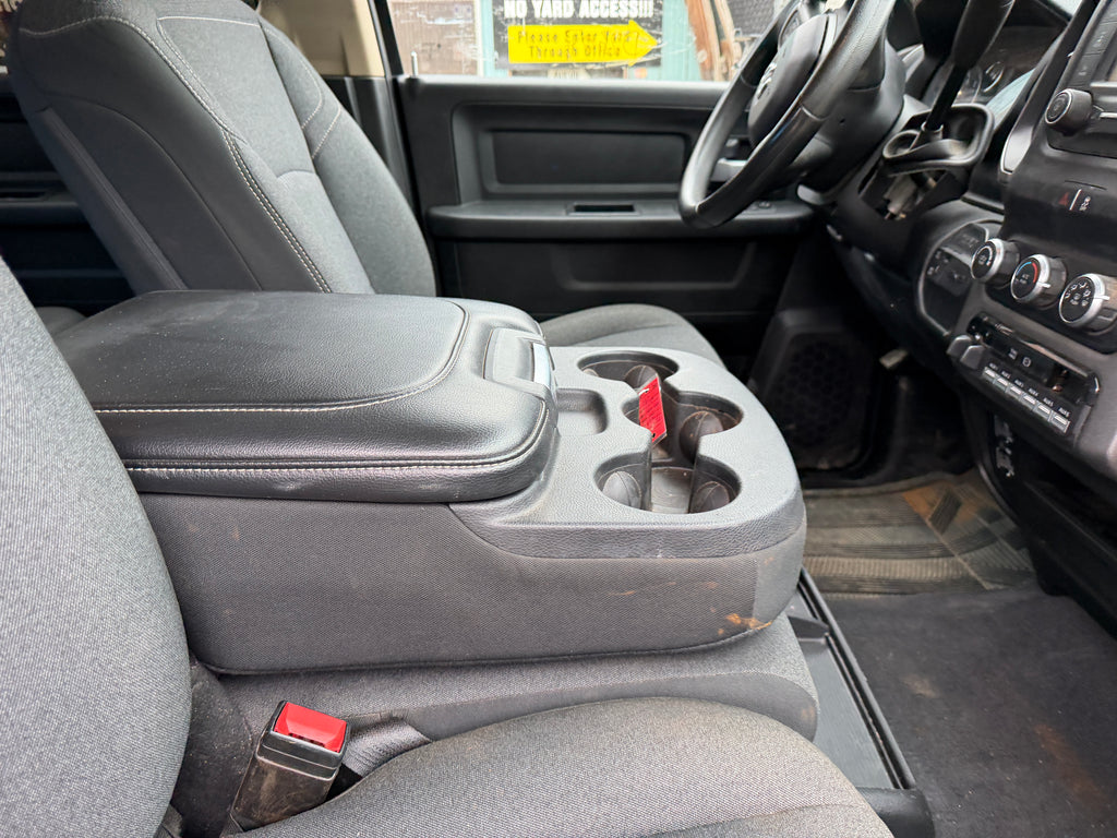 2019 Ram 3500 Tradesman 6.7 Cummins – D2607