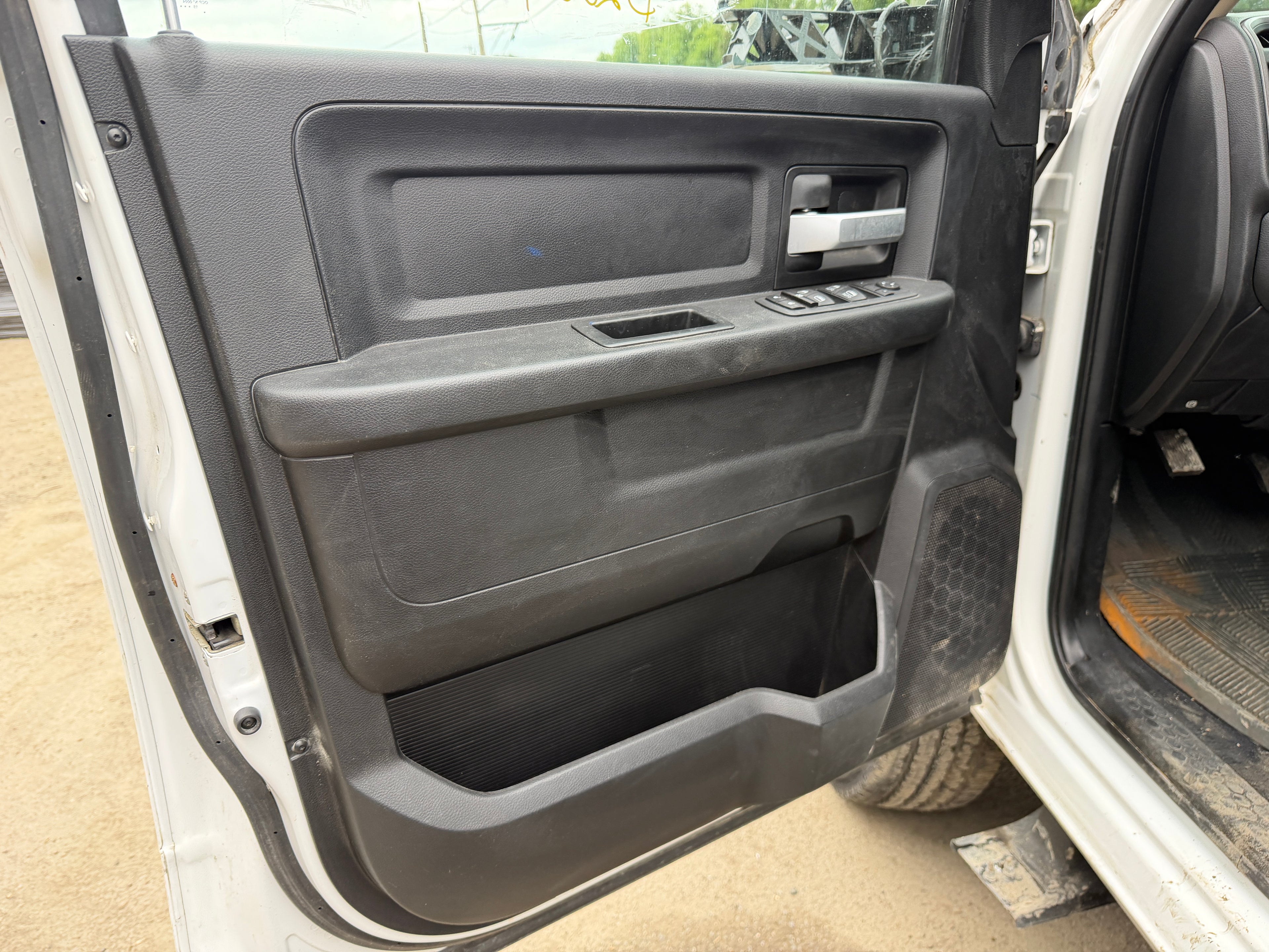 2019 Ram 3500 Tradesman 6.7 Cummins – D2607