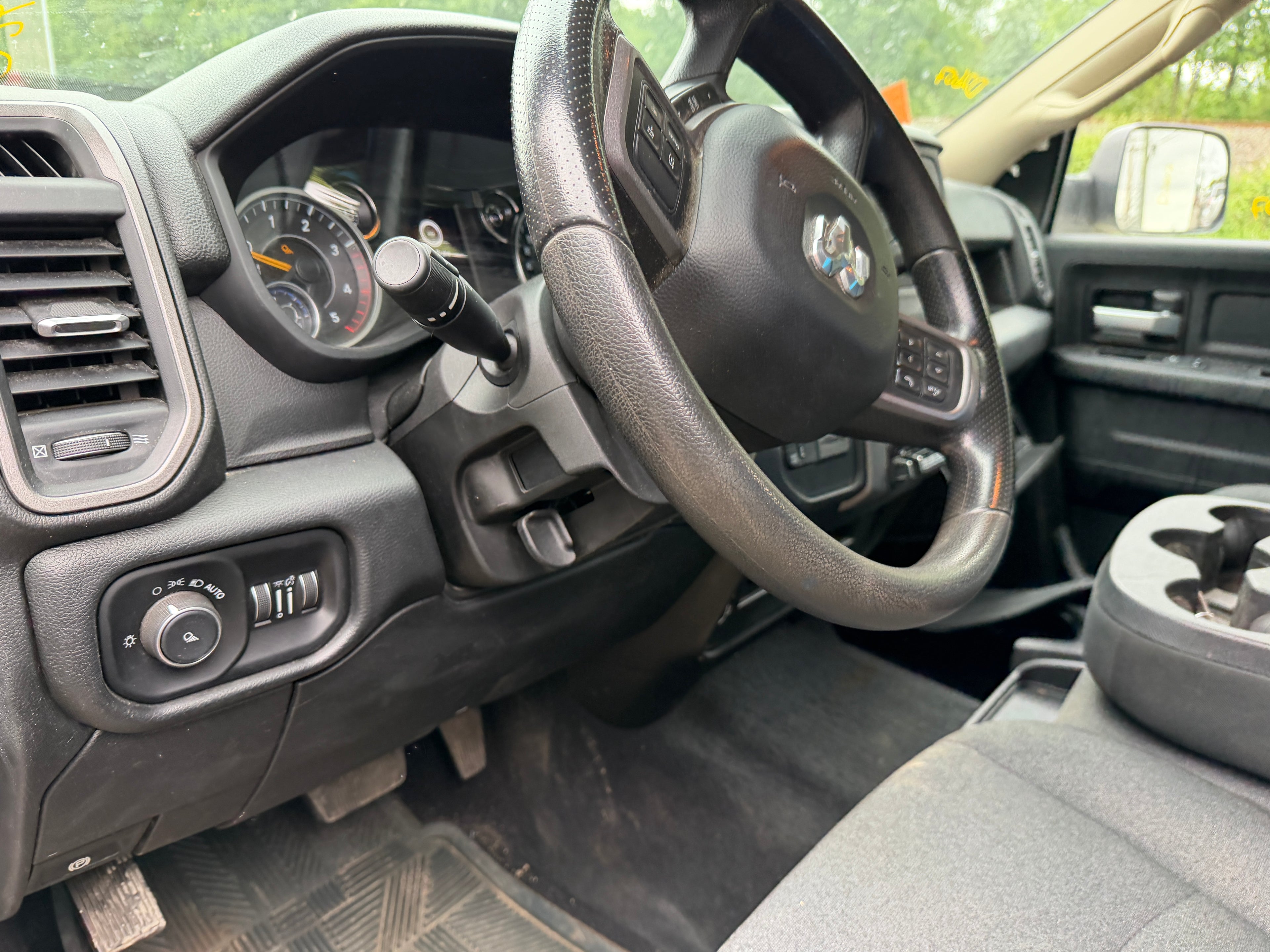 2019 Ram 3500 Tradesman 6.7 Cummins – D2607