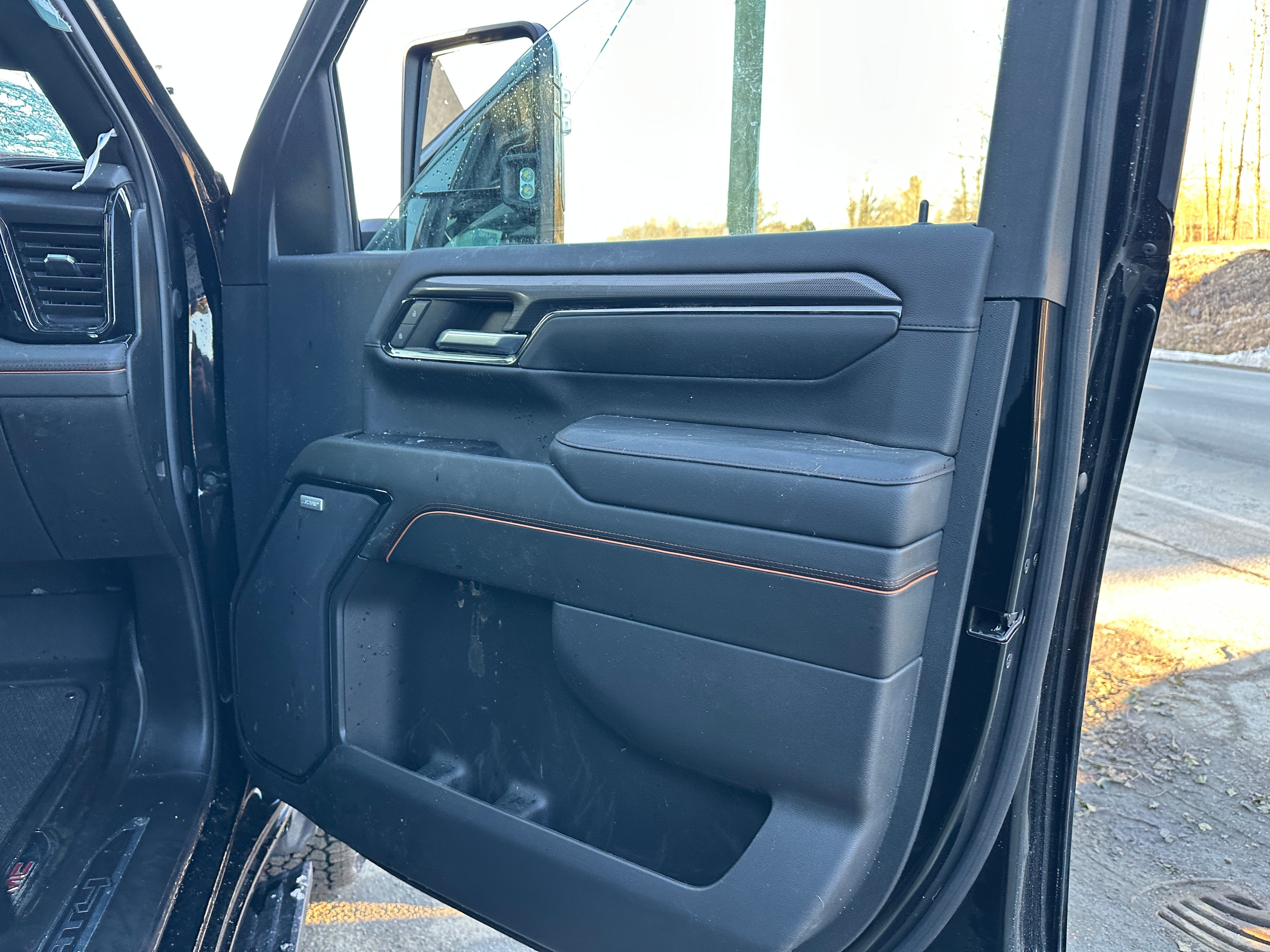 2024 GMC Sierra 3500 AT4 – G2508