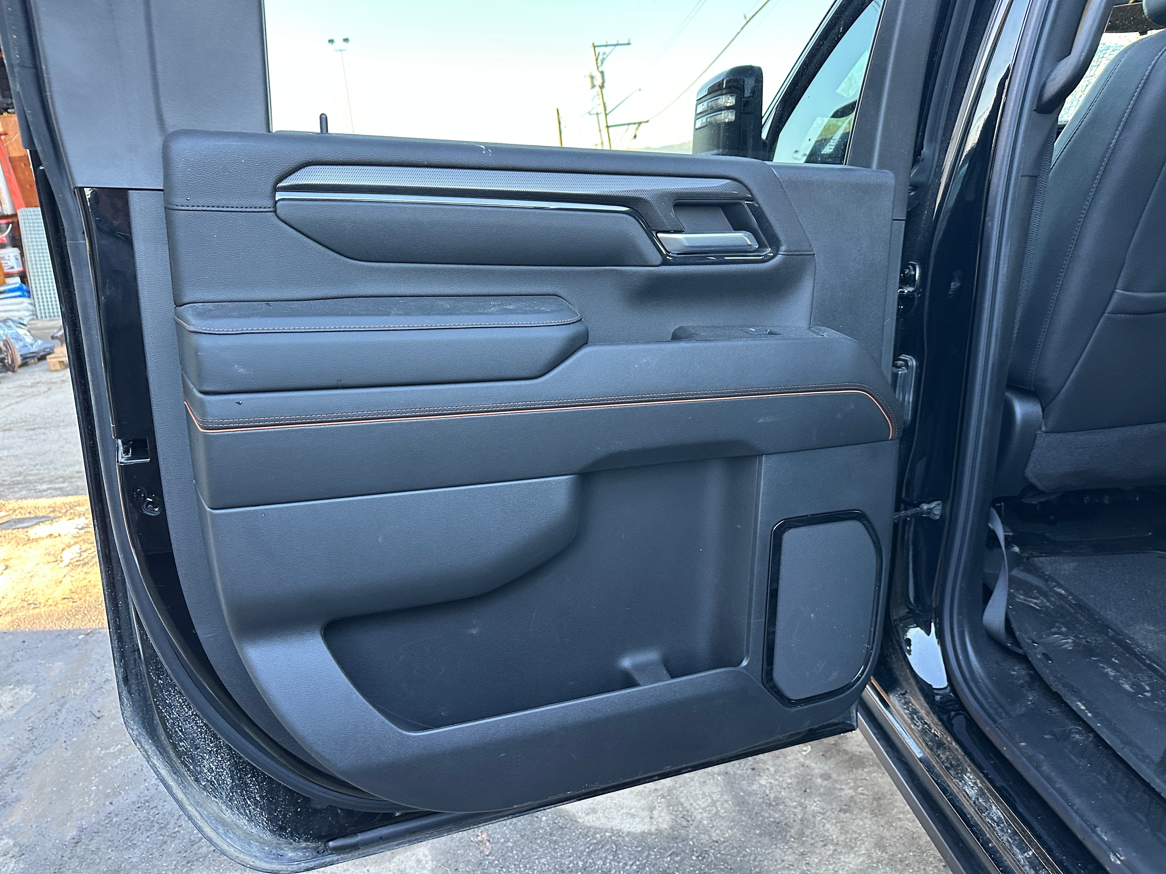 2024 GMC Sierra 3500 AT4 – G2508