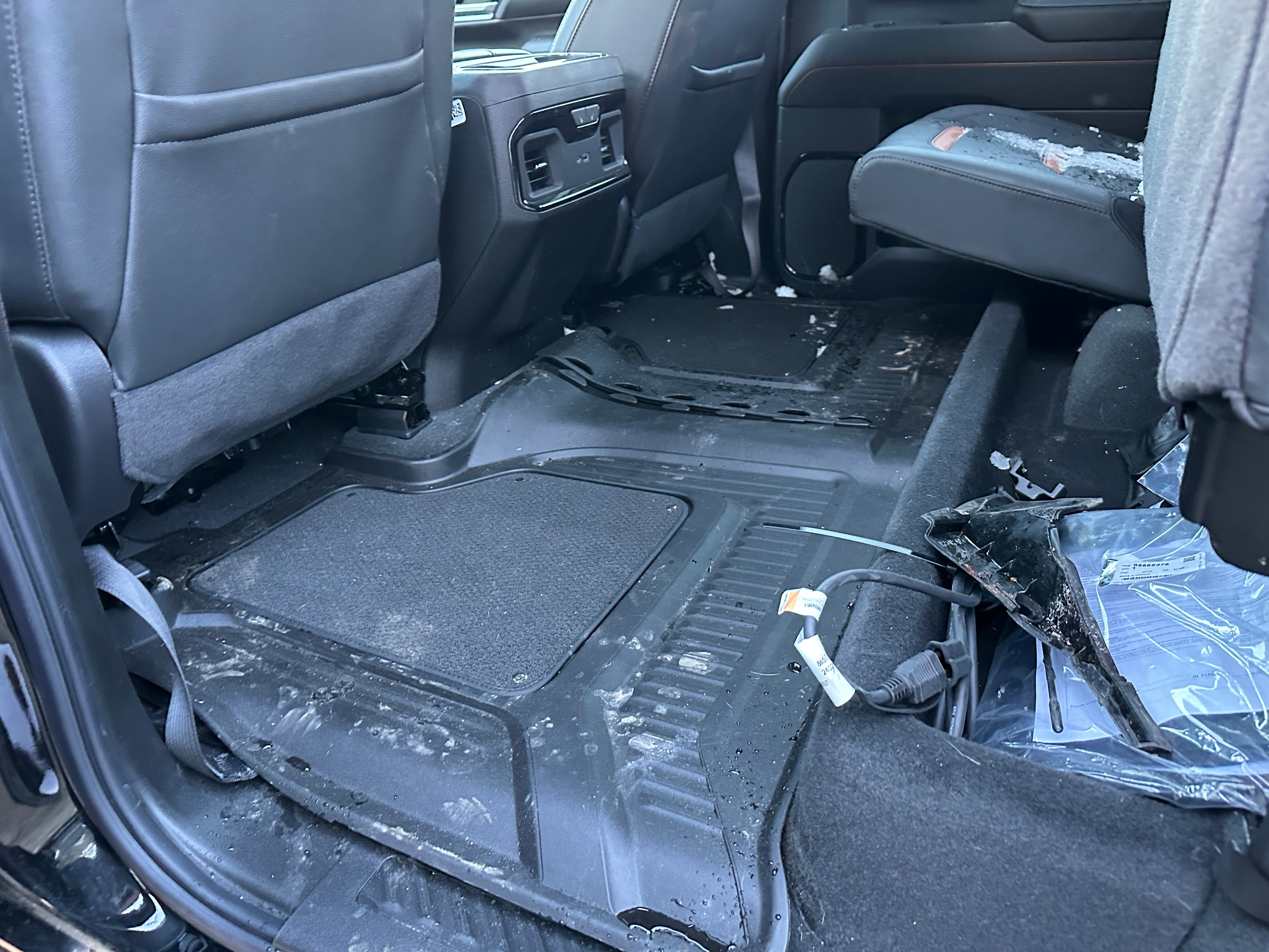 2024 GMC Sierra 3500 AT4 – G2508