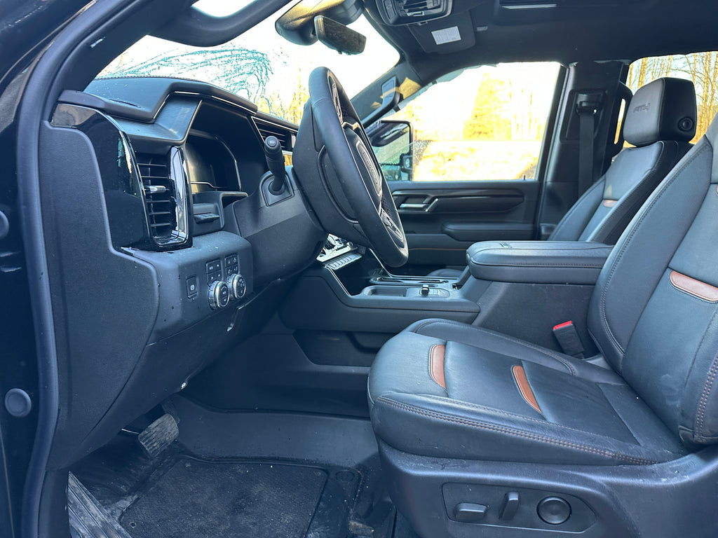 2024 GMC Sierra 3500 AT4 – G2508