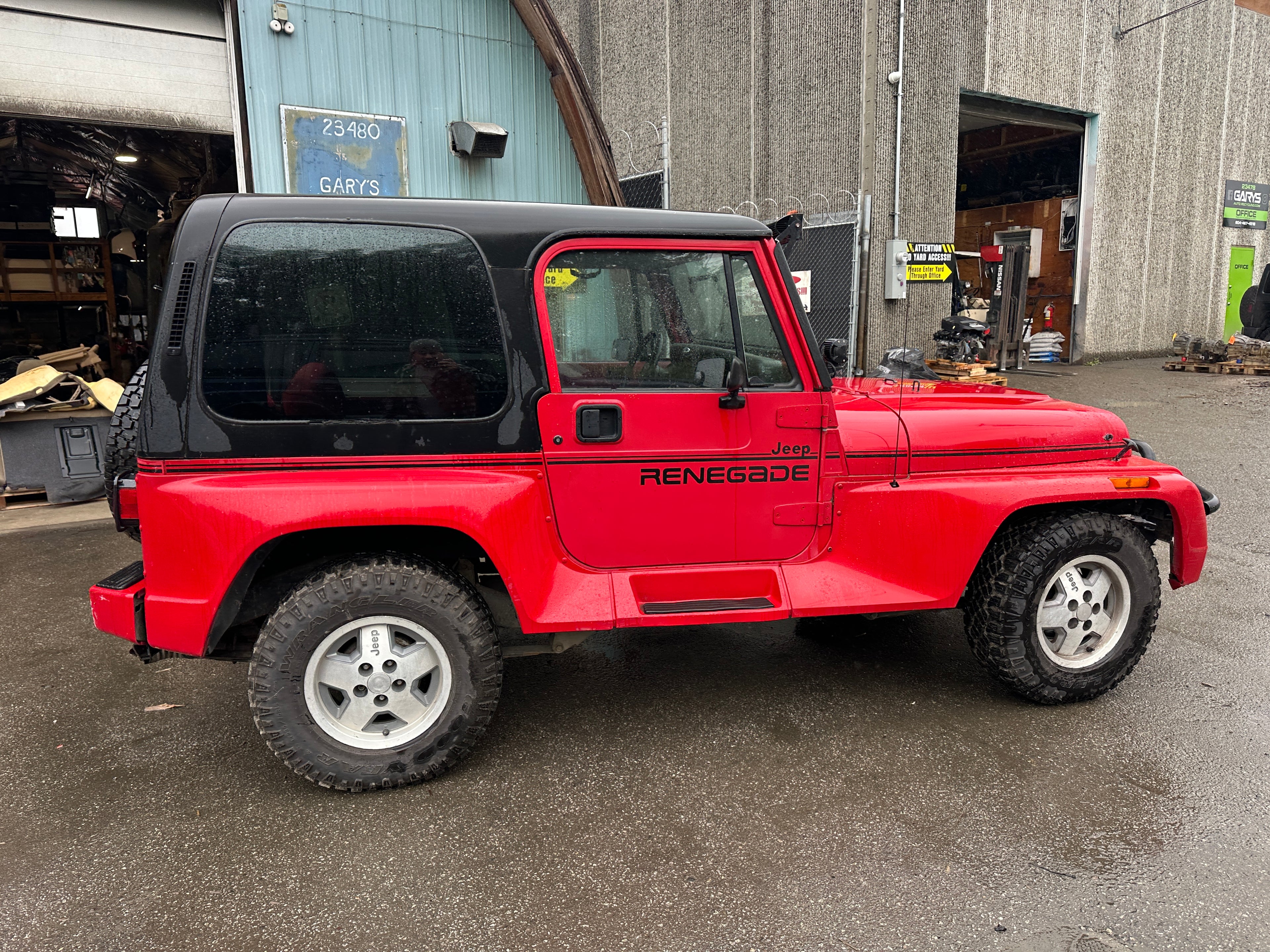1992 Jeep Wrangler YJ Renegade 4.0 – J2528