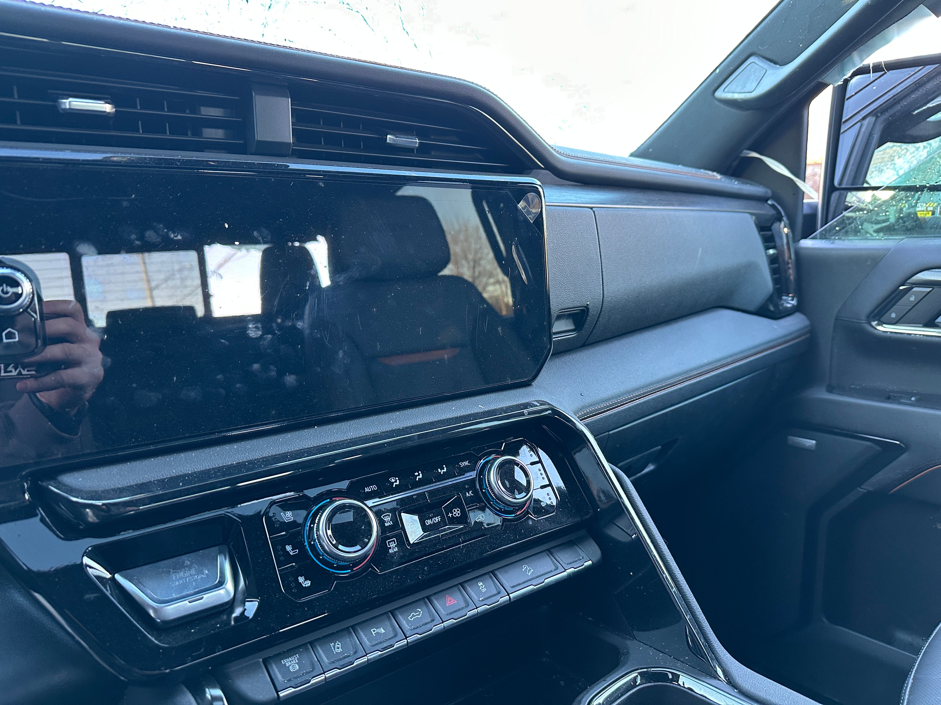 2024 GMC Sierra 3500 AT4 – G2508