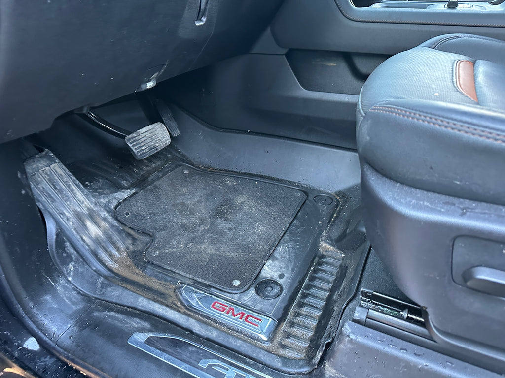 2024 GMC Sierra 3500 AT4 – G2508