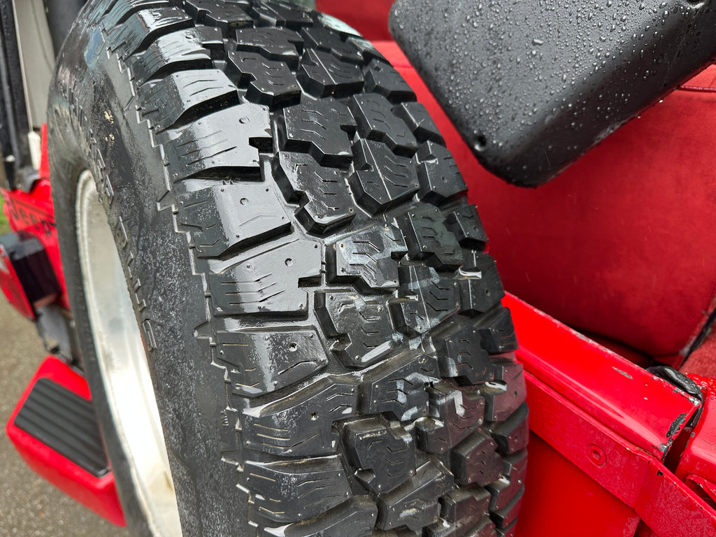 1992 Jeep Wrangler YJ Renegade 4.0 – J2528