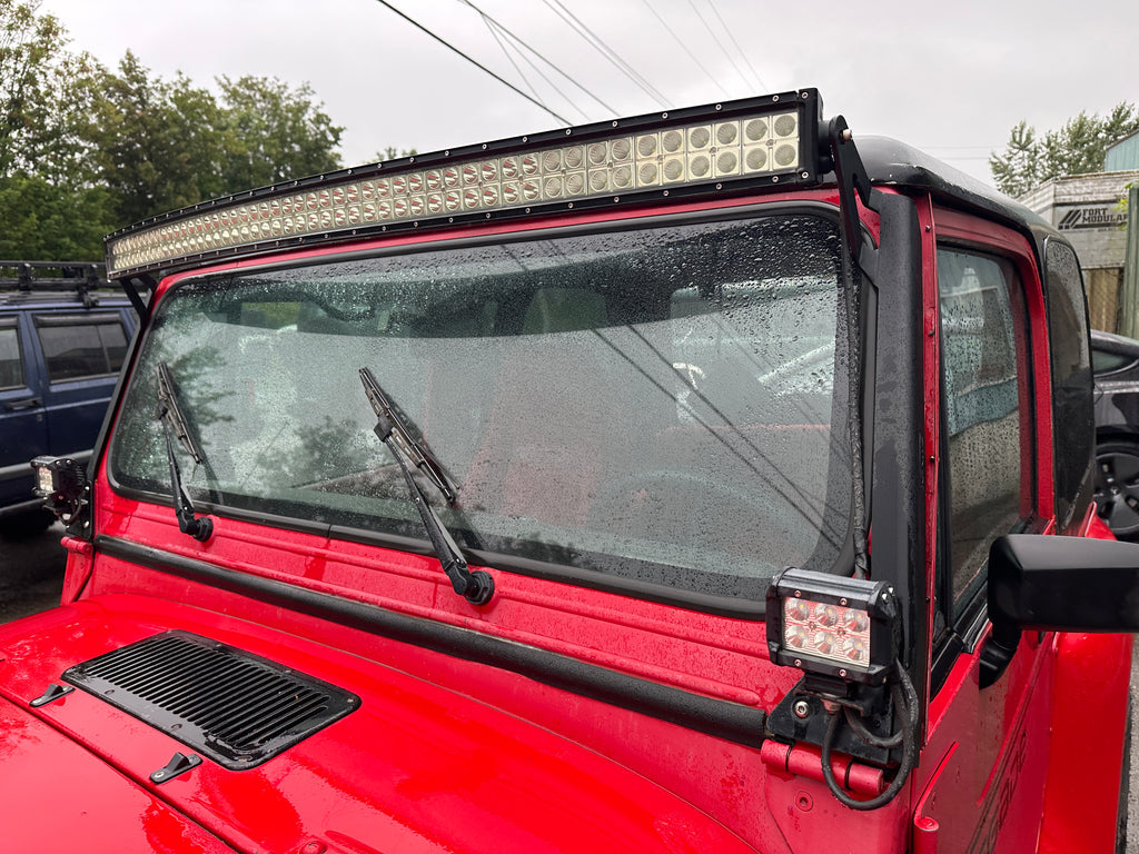1992 Jeep Wrangler YJ Renegade 4.0 – J2528
