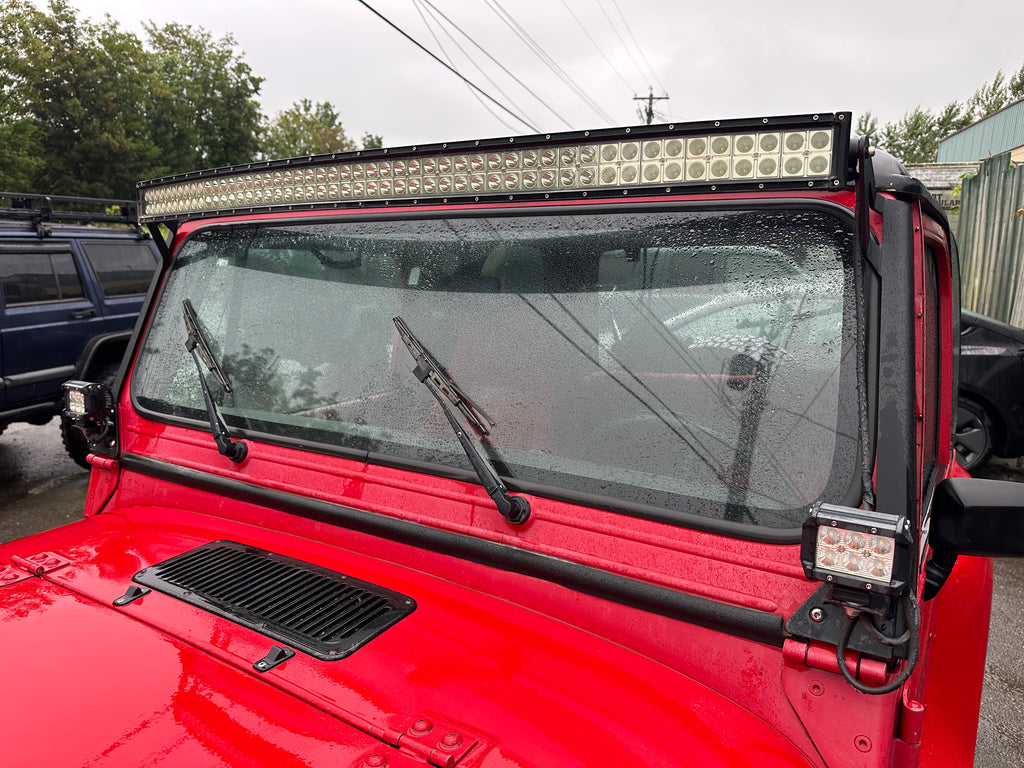 1992 Jeep Wrangler YJ Renegade 4.0 – J2528