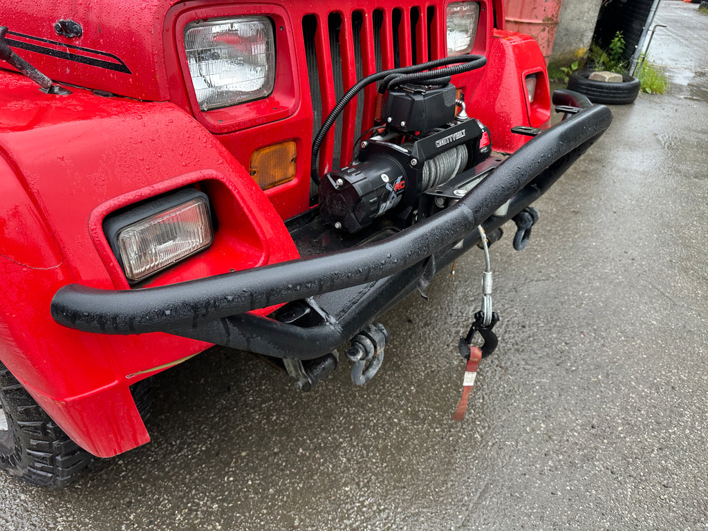 1992 Jeep Wrangler YJ Renegade 4.0 – J2528