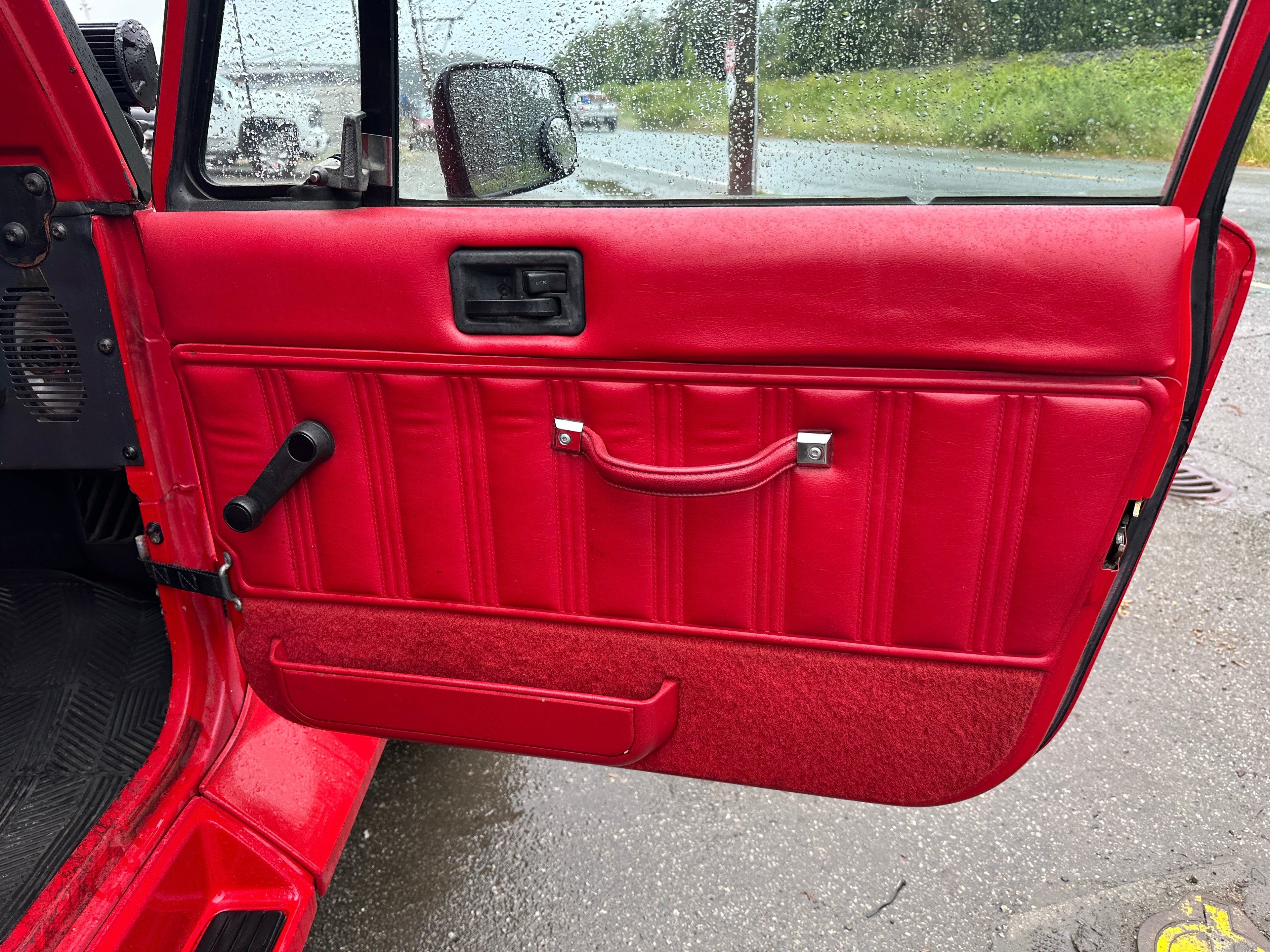 1992 Jeep Wrangler YJ Renegade 4.0 – J2528