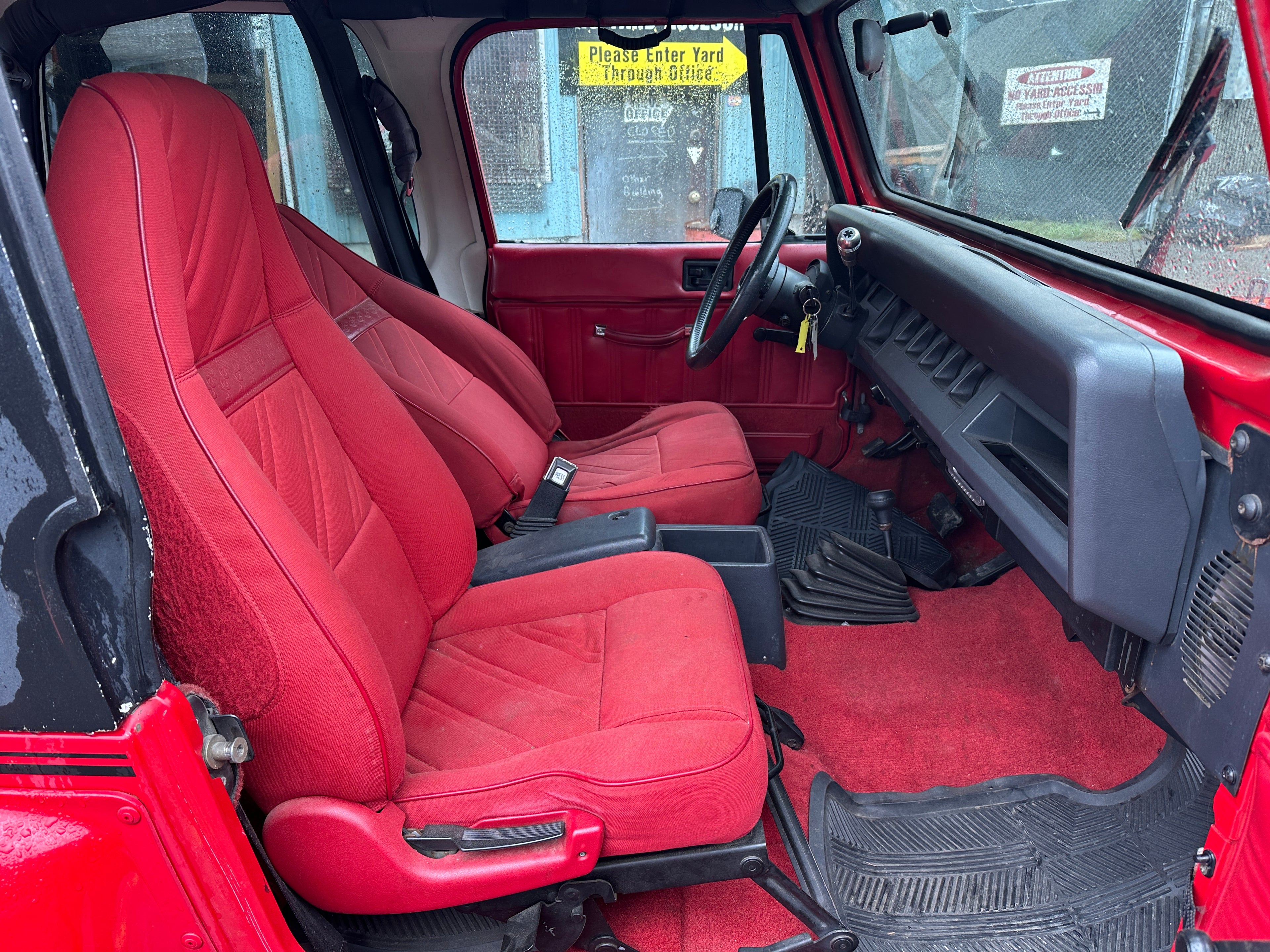 1992 Jeep Wrangler YJ Renegade 4.0 – J2528