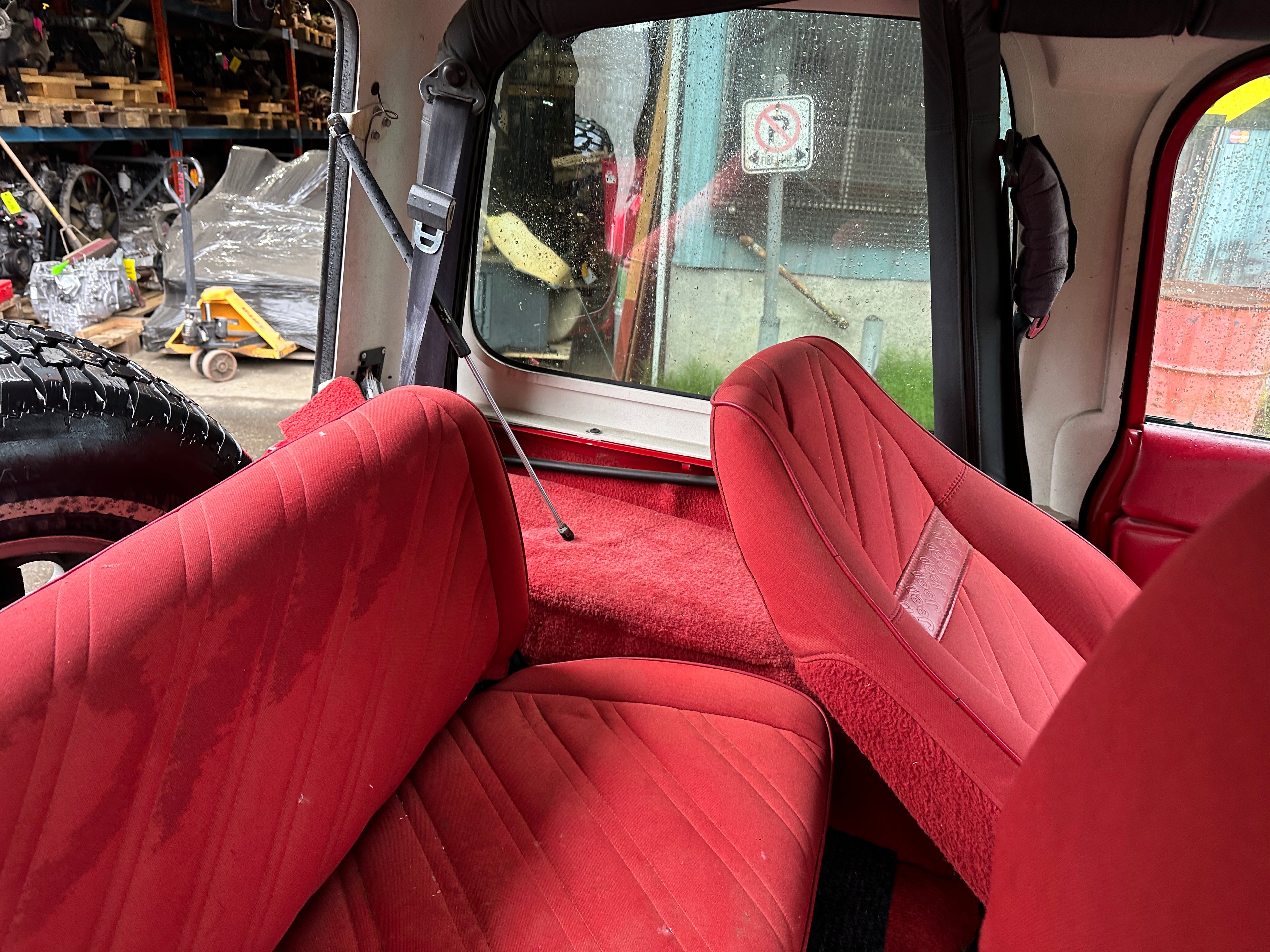 1992 Jeep Wrangler YJ Renegade 4.0 – J2528