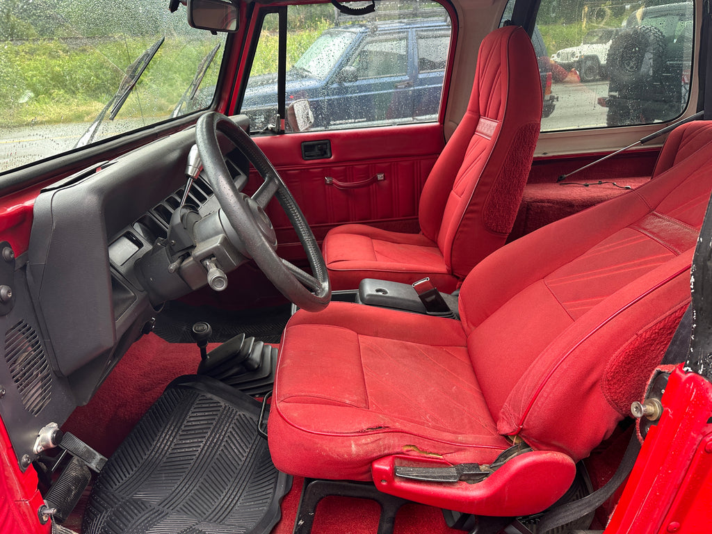 1992 Jeep Wrangler YJ Renegade 4.0 – J2528