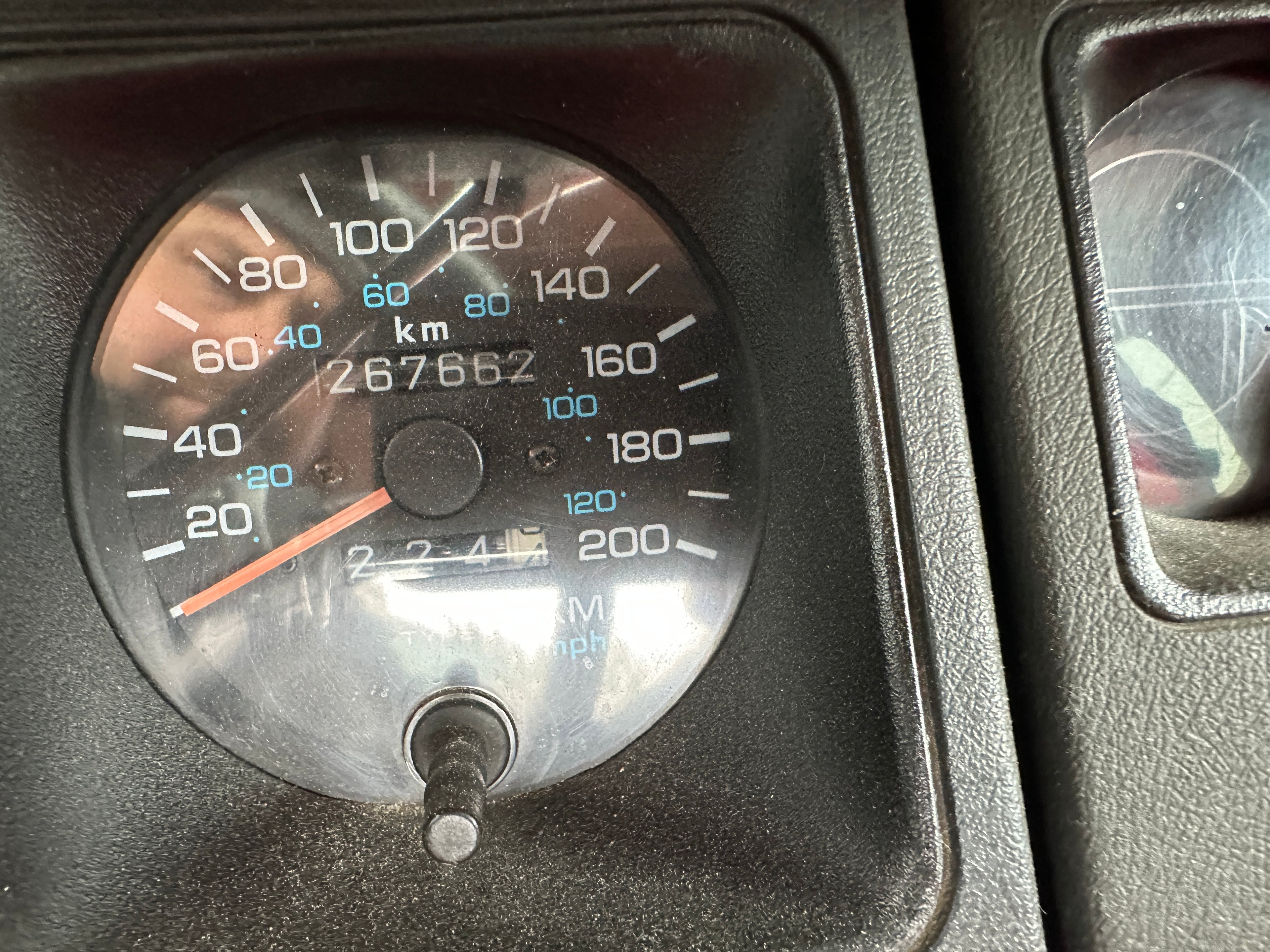 1992 Jeep Wrangler YJ Renegade 4.0 – J2528